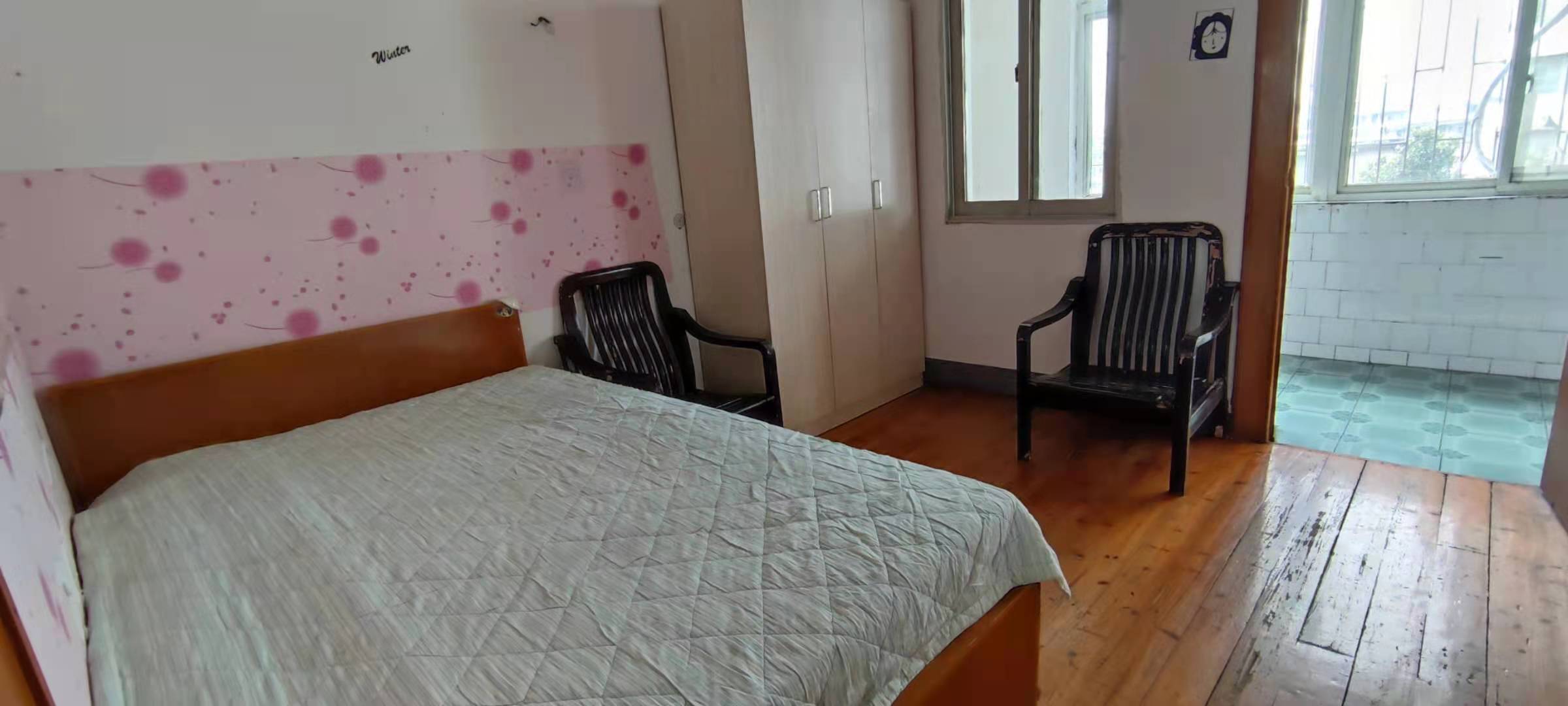 三角叉散盘 2室1厅1卫 800.0元/月 三角叉散盘 2室1厅1卫 800.0元/月室内图