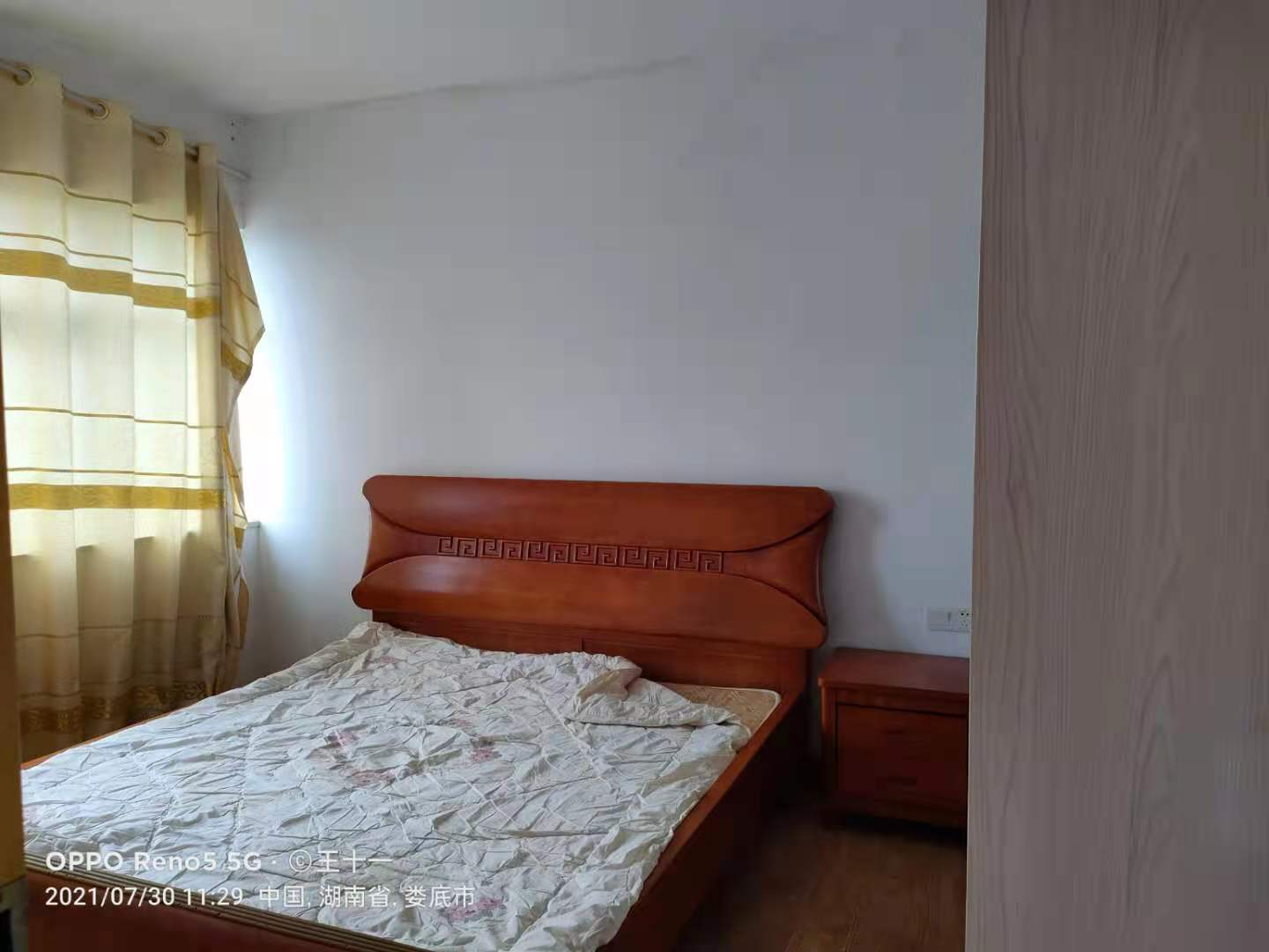 东方豪苑 3室1厅1卫 1600.0元/月 东方豪苑 3室1厅1卫 1600.0元/月室内图