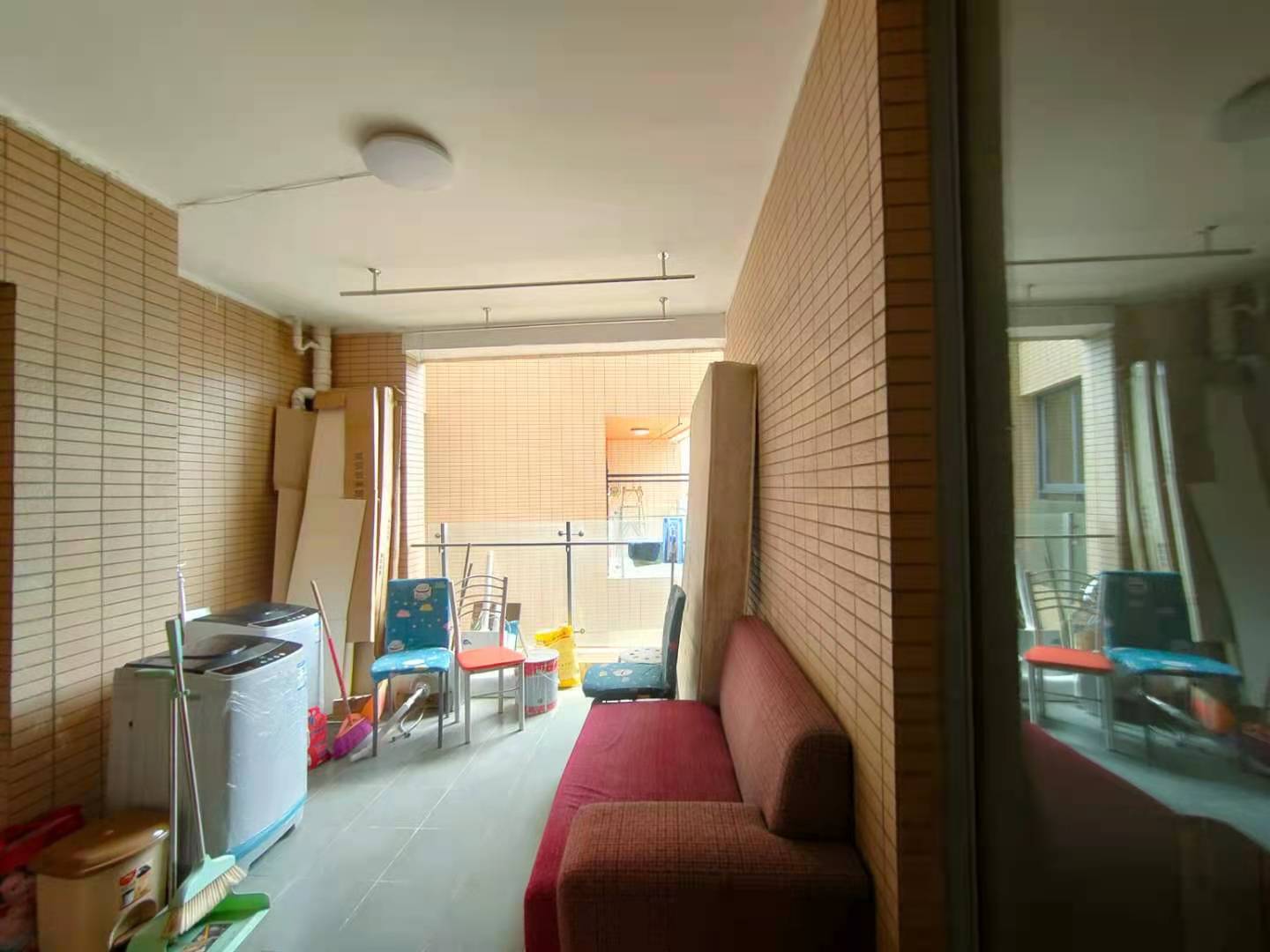 河畔新世界 2室1厅1卫 2300.0元/月 河畔新世界 2室1厅1卫 2300.0元/月室内图