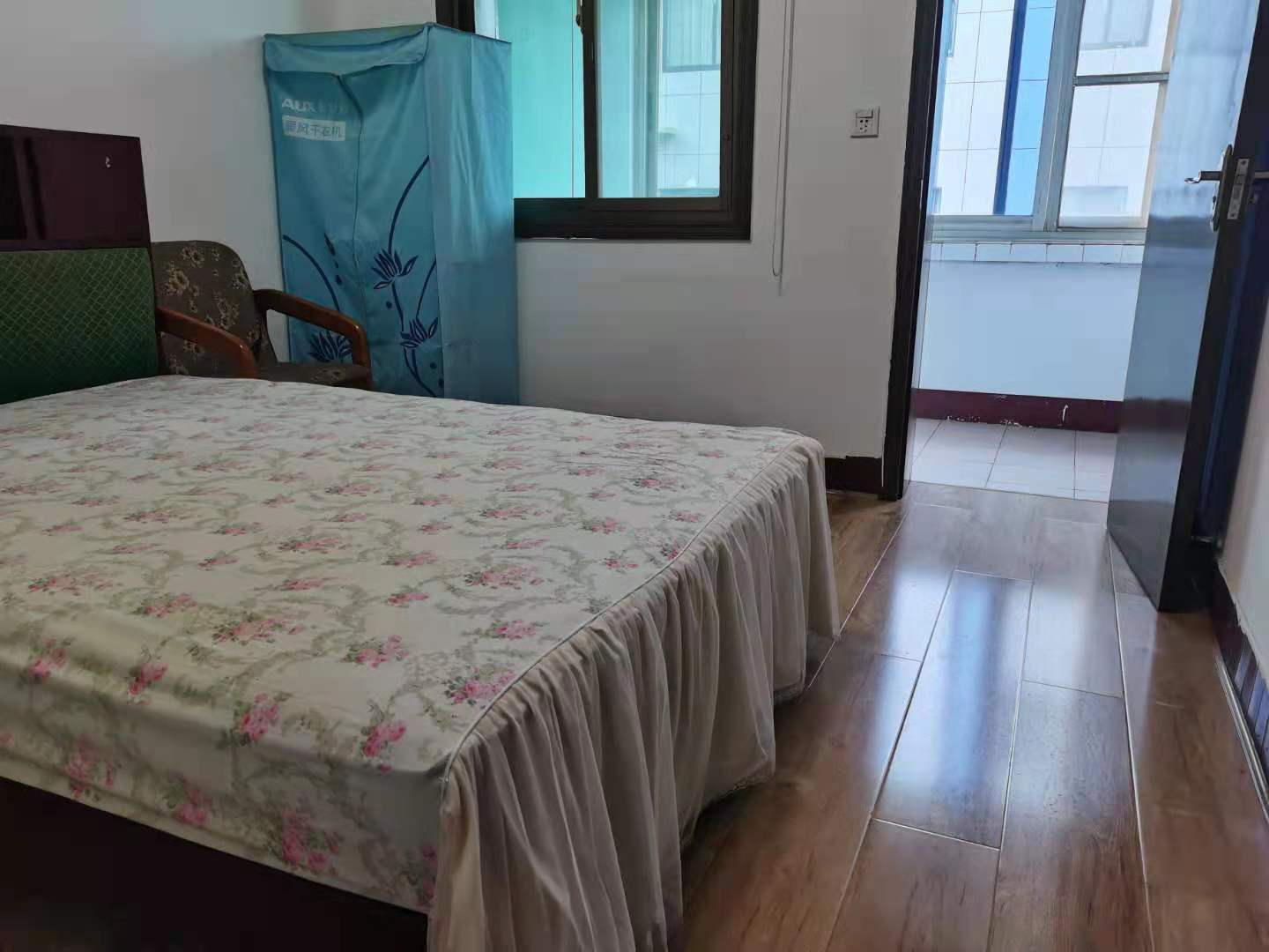 邮政培训中心家属区  2室2厅1卫    1200.0元/月 邮政培训中心家属区  2室2厅1卫    1200.0元/月室内图