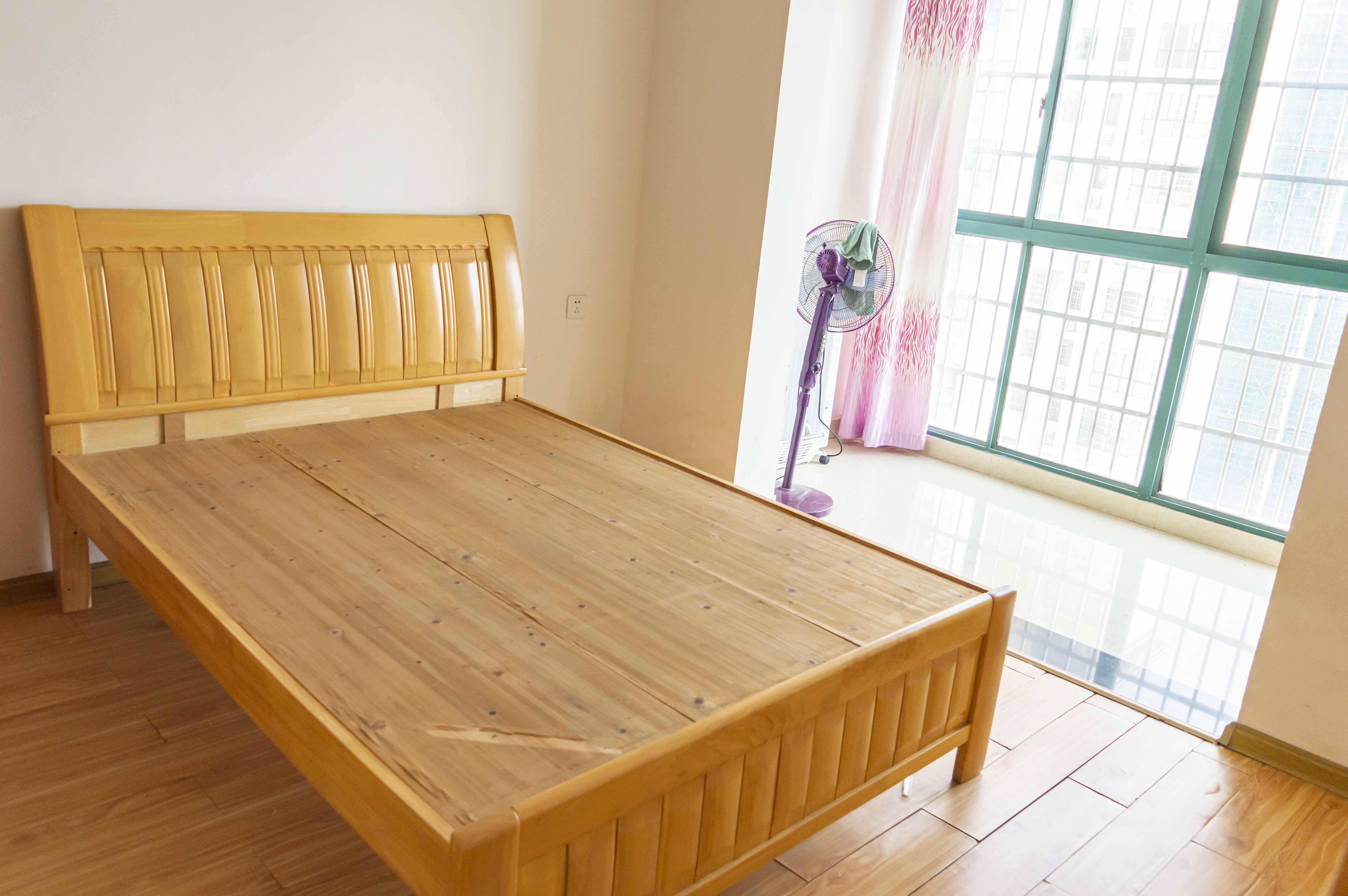 品阁 3室2厅2卫 85.0万 品阁 3室2厅2卫 85.0万客厅