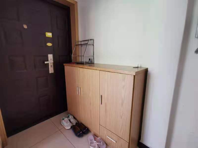 和卉家园 3室2厅1卫 4500.0元/月 和卉家园 3室2厅1卫 4500.0元/月室内图