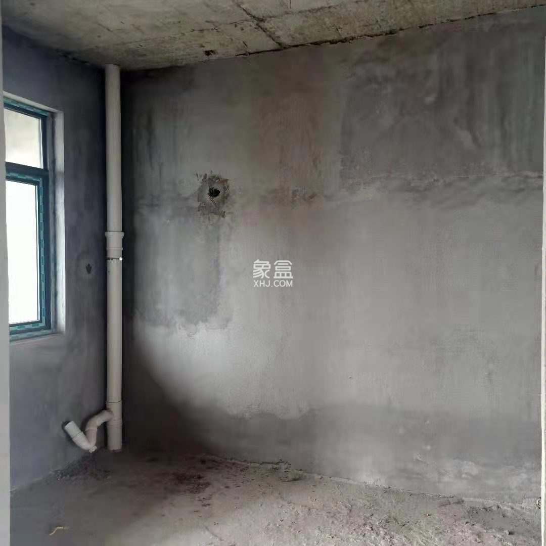 诚信东郡 4室2厅2卫 66.8万 诚信东郡 4室2厅2卫 66.8万客厅