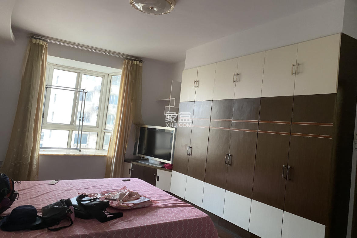 长远华樟名府 3室2厅1卫 2900.0元/月 长远华樟名府 3室2厅1卫 2900.0元/月室内图