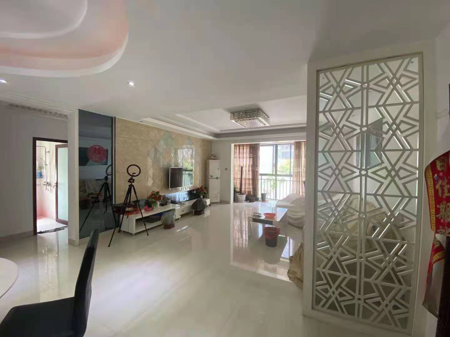 南苑上和一期 4室2厅2卫 3000.0元/月 南苑上和一期 4室2厅2卫 3000.0元/月室内图