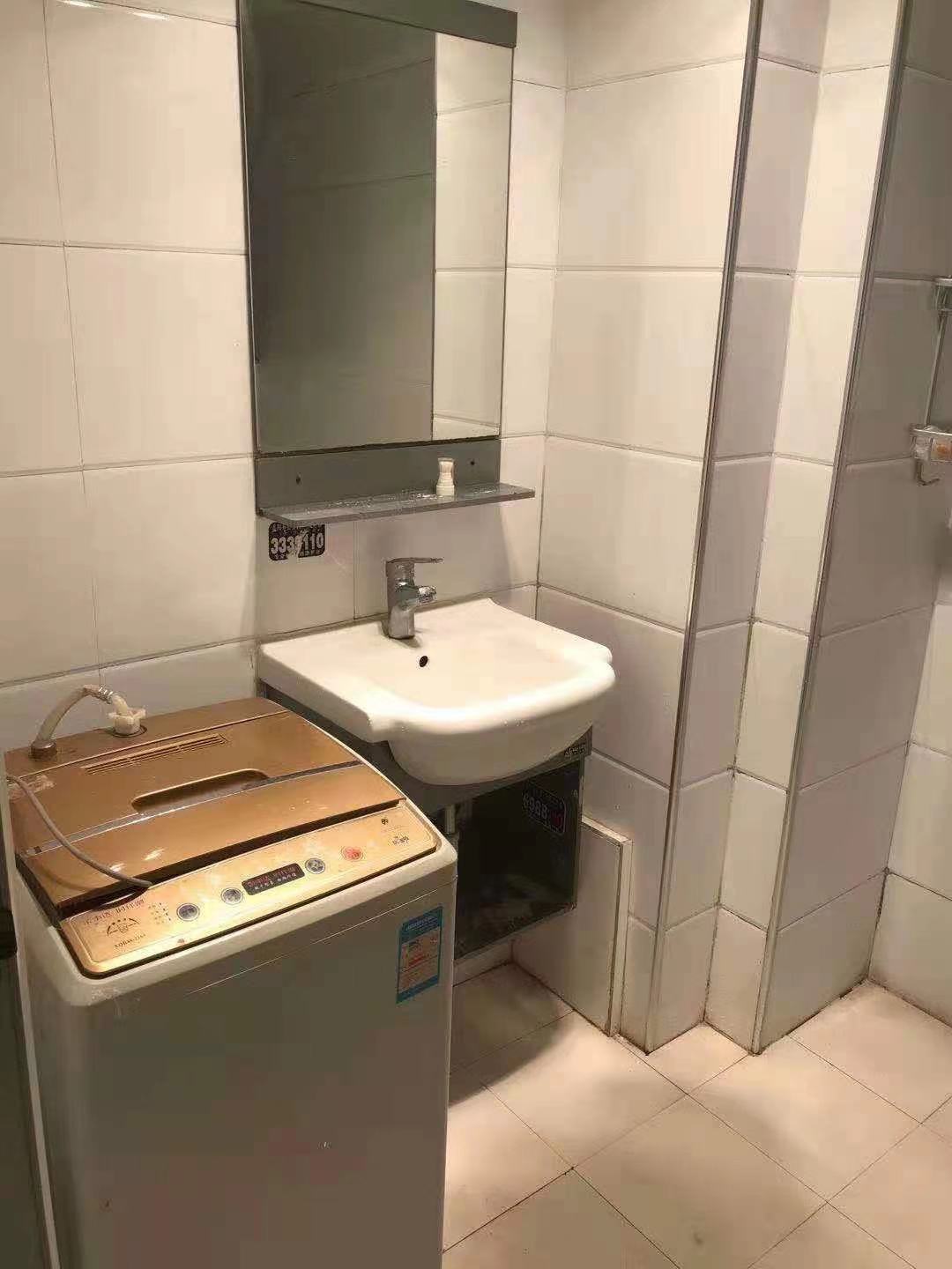 太一御江城  1室1厅1卫    1200.0元/月 太一御江城  1室1厅1卫    1200.0元/月室内图