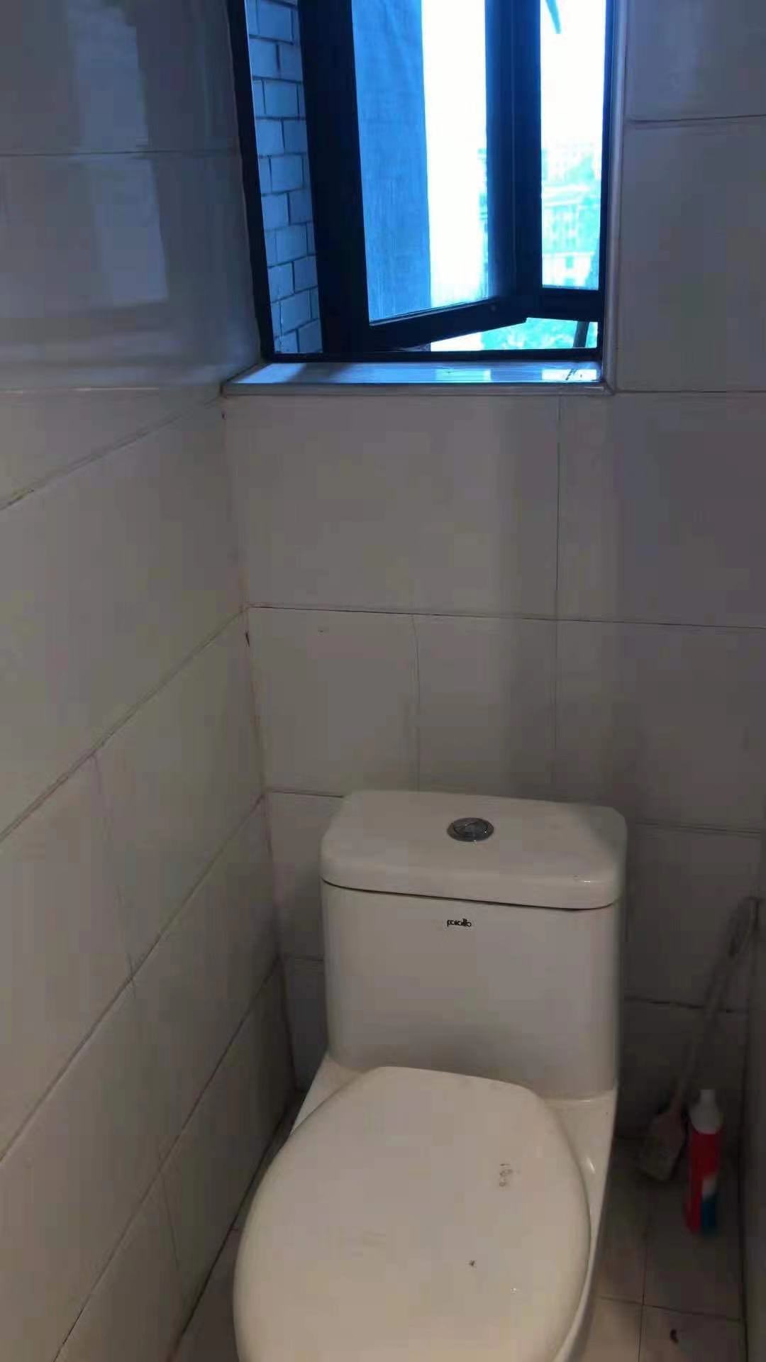 太一御江城  1室1厅1卫    1200.0元/月 太一御江城  1室1厅1卫    1200.0元/月室内图