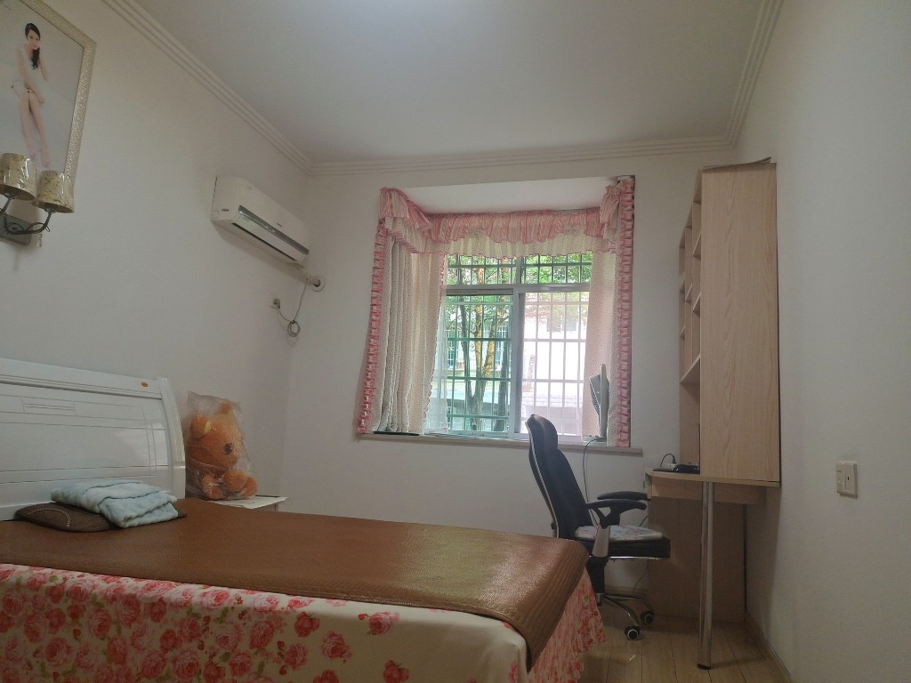 马良小区  3室2厅2卫    61.8万 马良小区  3室2厅2卫    61.8万