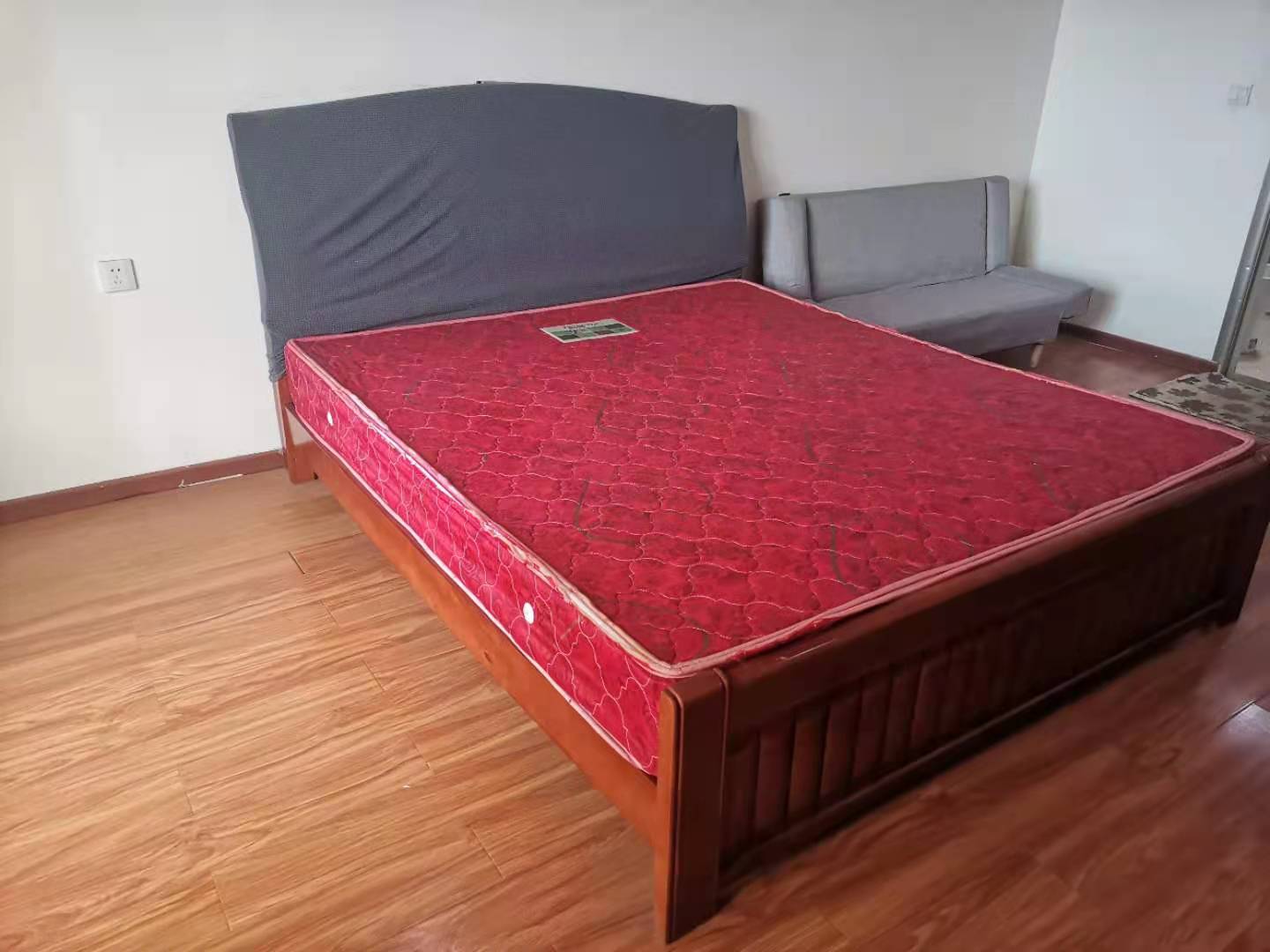 世纪阳光大厦公寓楼 1室1厅1卫 1200.0元/月 世纪阳光大厦公寓楼 1室1厅1卫 1200.0元/月室内图