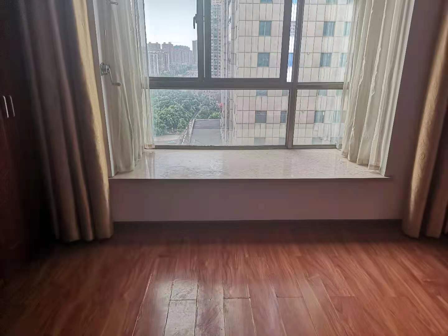 世纪阳光大厦公寓楼 1室1厅1卫 1200.0元/月 世纪阳光大厦公寓楼 1室1厅1卫 1200.0元/月室内图