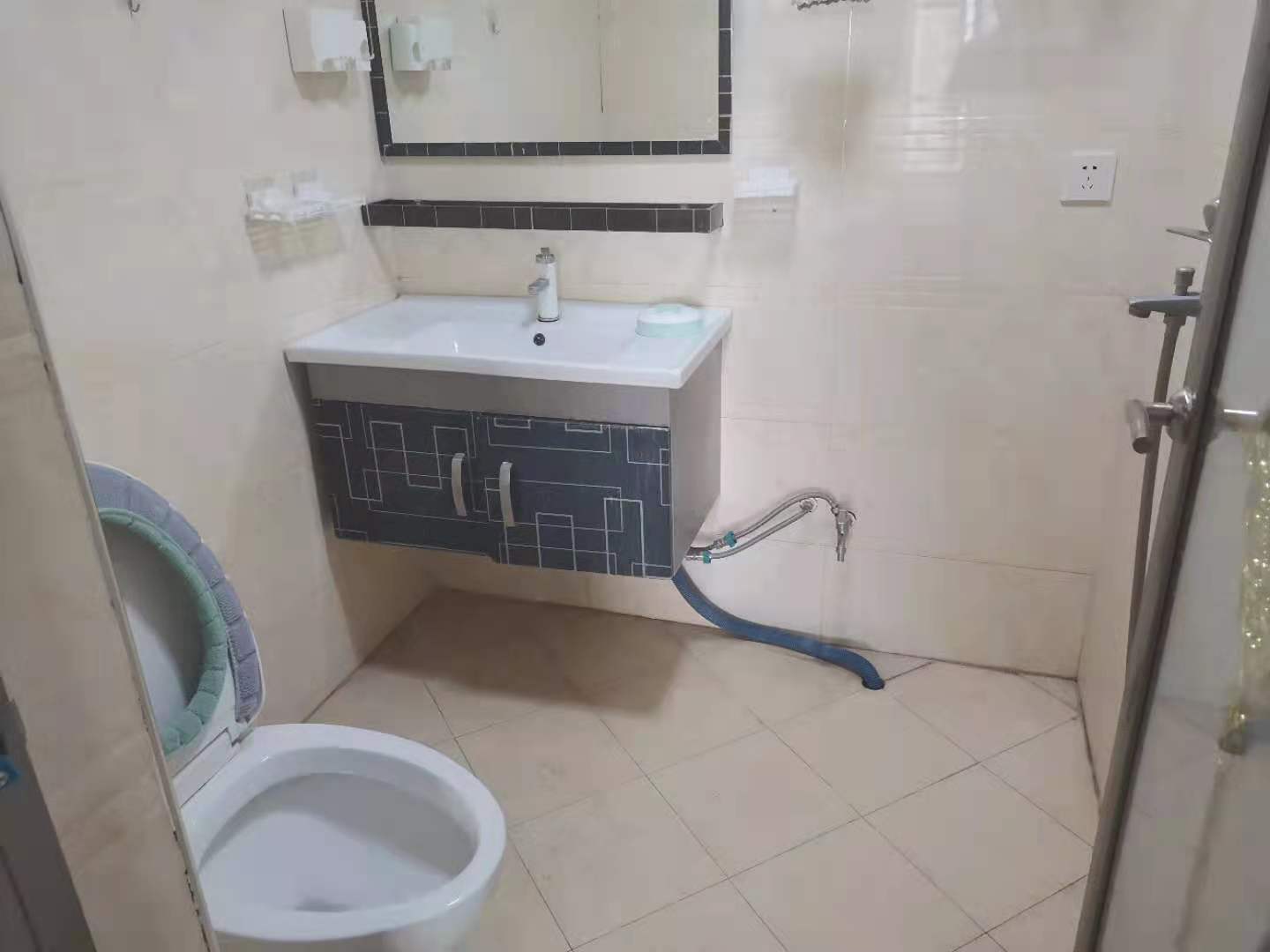 世纪阳光大厦公寓楼 1室1厅1卫 1200.0元/月 世纪阳光大厦公寓楼 1室1厅1卫 1200.0元/月室内图