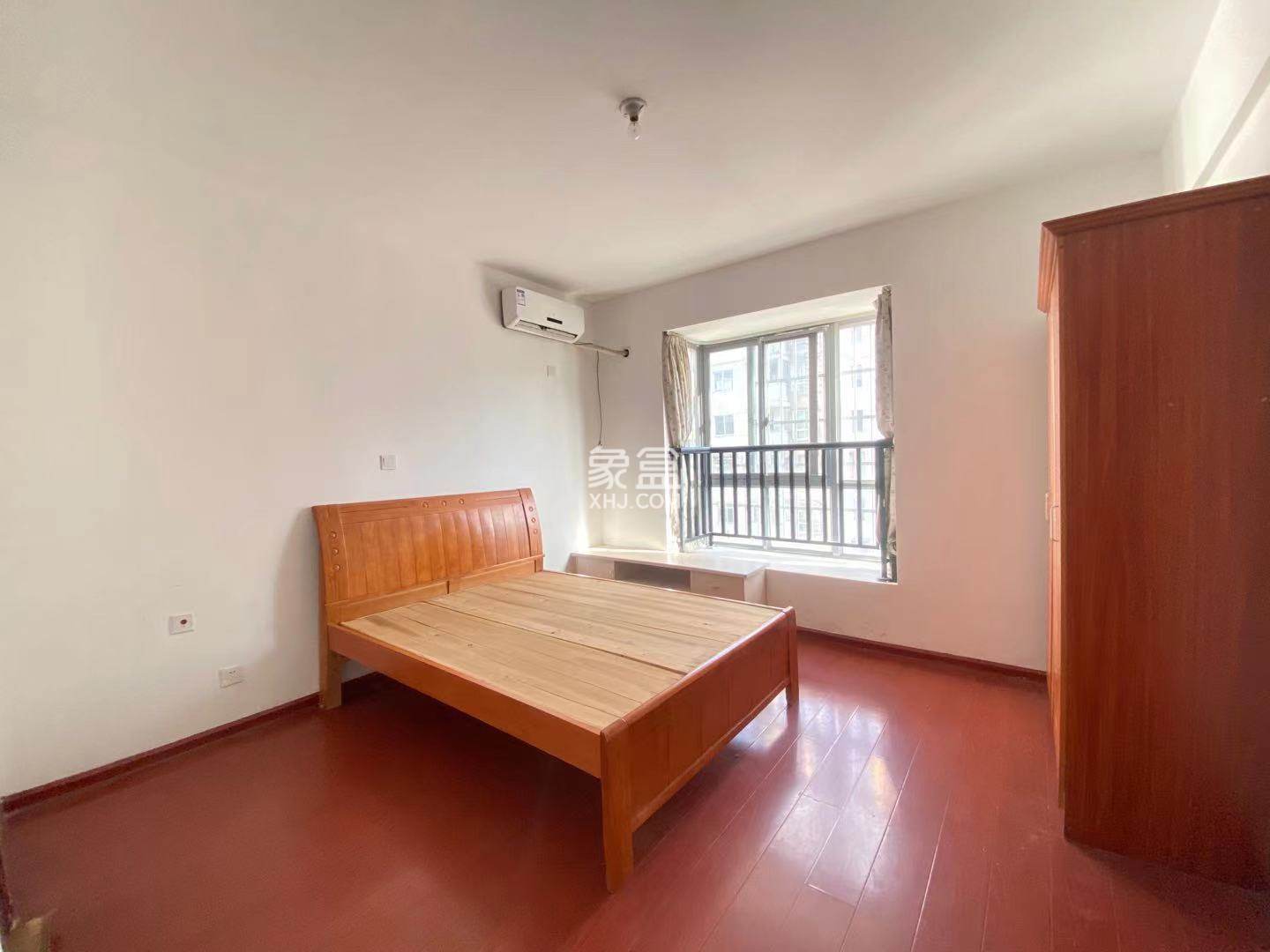 先锋安置小区 3室2厅1卫 1200.00元/月 先锋安置小区 3室2厅1卫 1200.00元/月室内图