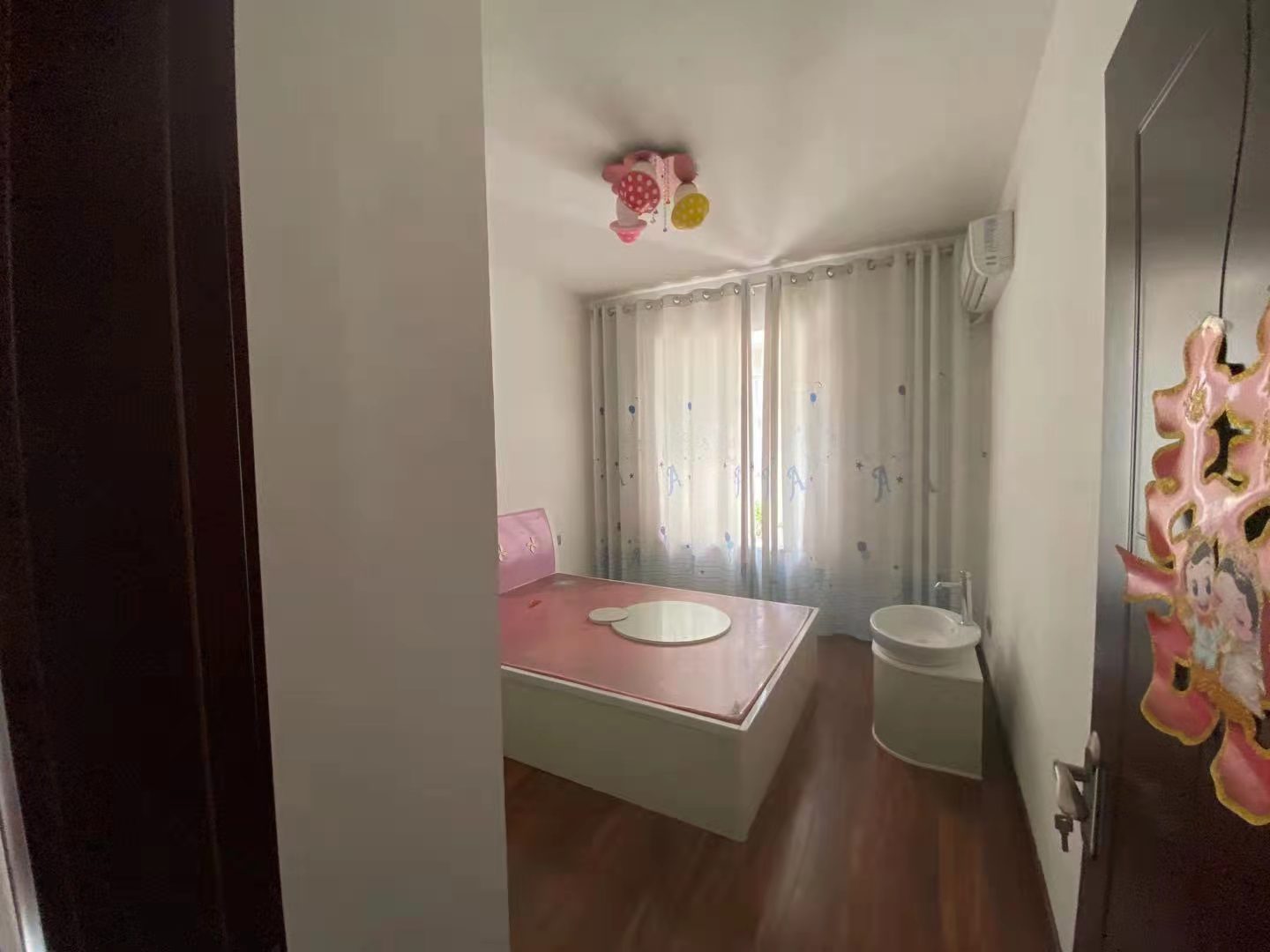 南苑上和一期 4室2厅2卫 3000.0元/月 南苑上和一期 4室2厅2卫 3000.0元/月室内图