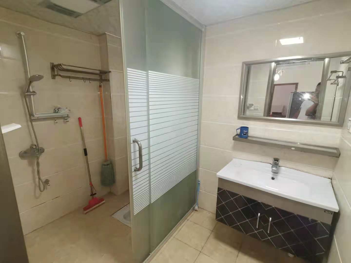 尚邦领域 2室1厅1卫 1700.0元/月 尚邦领域 2室1厅1卫 1700.0元/月室内图