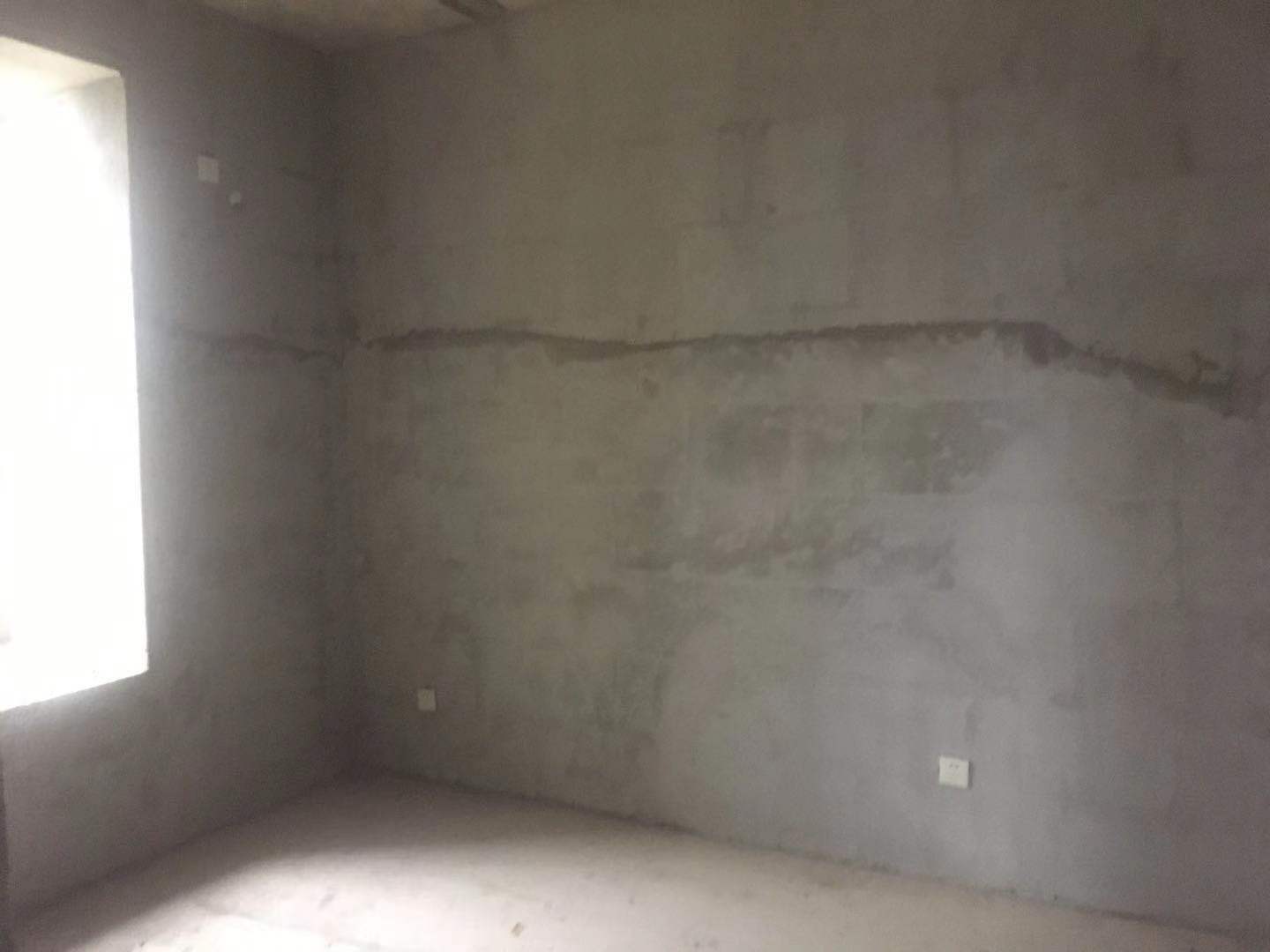 六合幸福里 3室2厅2卫 80.8万 六合幸福里 3室2厅2卫 80.8万客厅