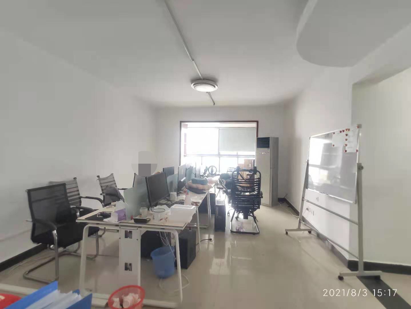 尚城  3室2厅1卫    3600.0元/月室内图