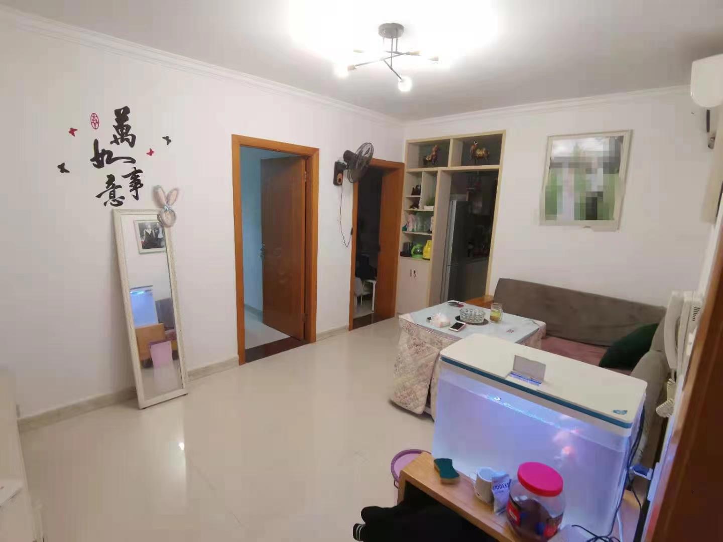 阳光小区 2室1厅1卫 26.8万 阳光小区 2室1厅1卫 26.8万客厅