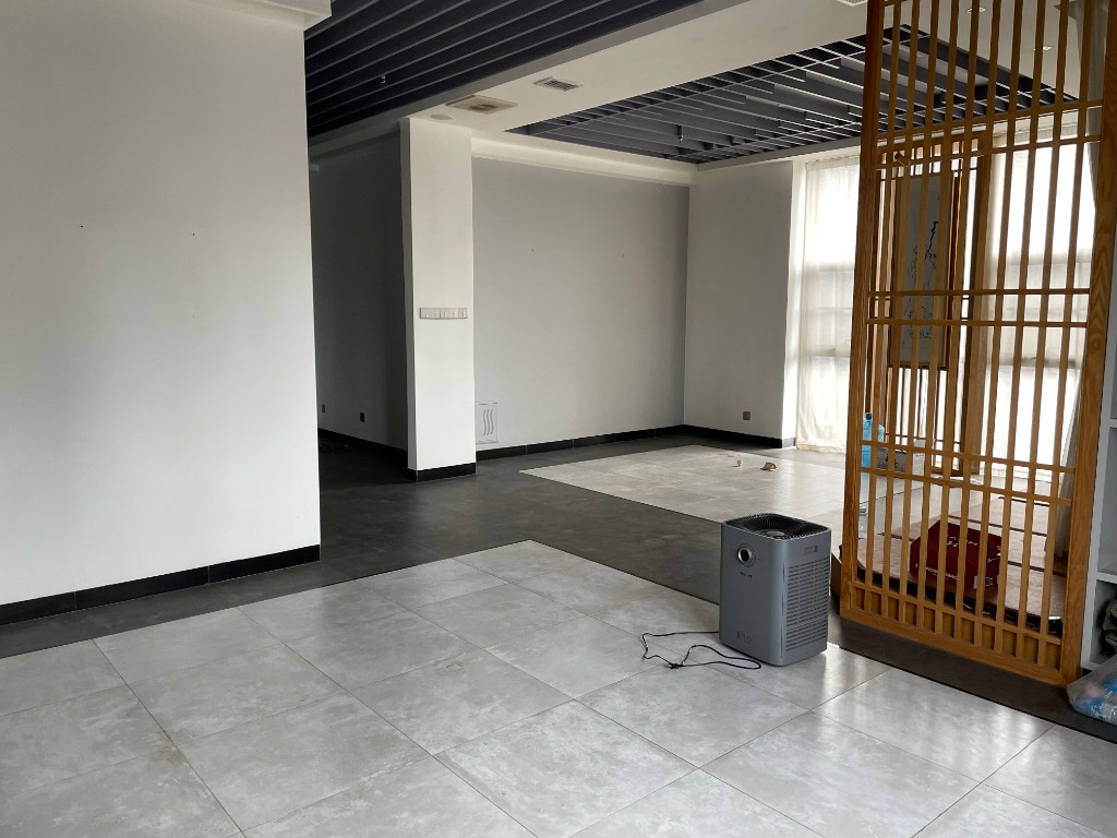 神农文化休闲街(华人街) 0室0厅0卫 4000.0元/月 神农文化休闲街(华人街) 0室0厅0卫 4000.0元/月室内图