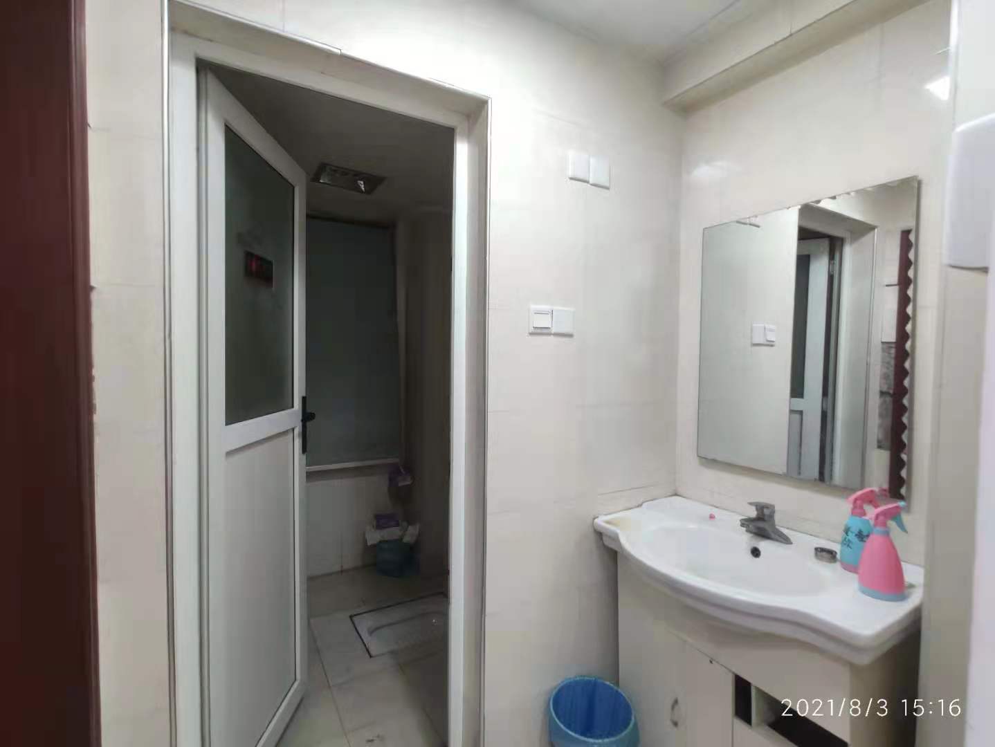 尚城  3室2厅1卫    3600.0元/月室内图