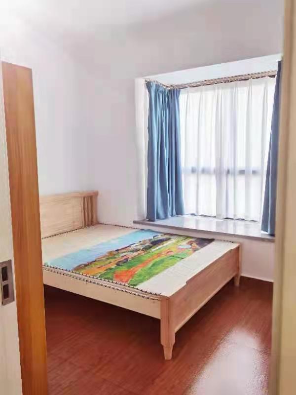 雁城荣寓  1室1厅1卫    1600.0元/月 雁城荣寓  1室1厅1卫    1600.0元/月室内图