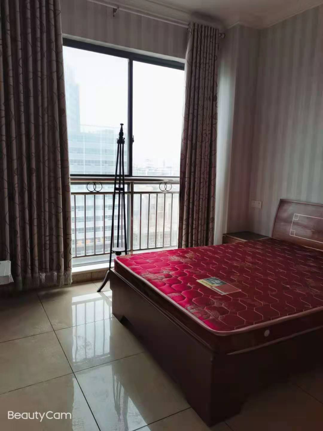 大汉精品建材城  3室2厅4卫    52.8万 大汉精品建材城  3室2厅4卫    52.8万卧室