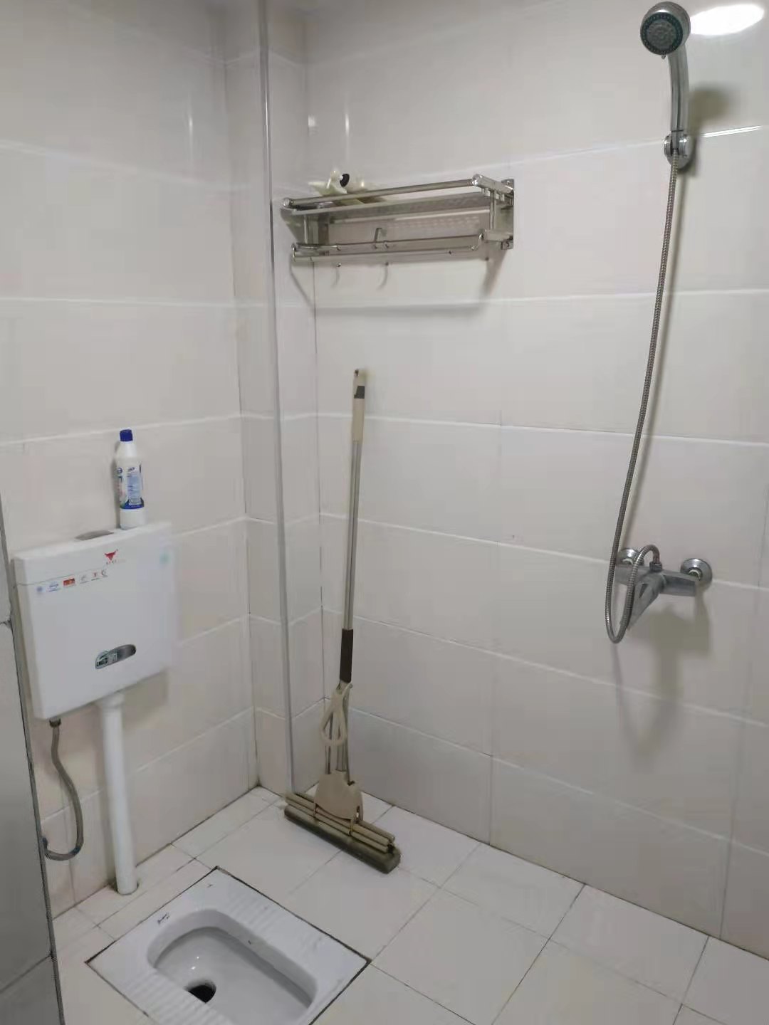 银城市场小区 2室1厅1卫 650.0元/月 银城市场小区 2室1厅1卫 650.0元/月室内图