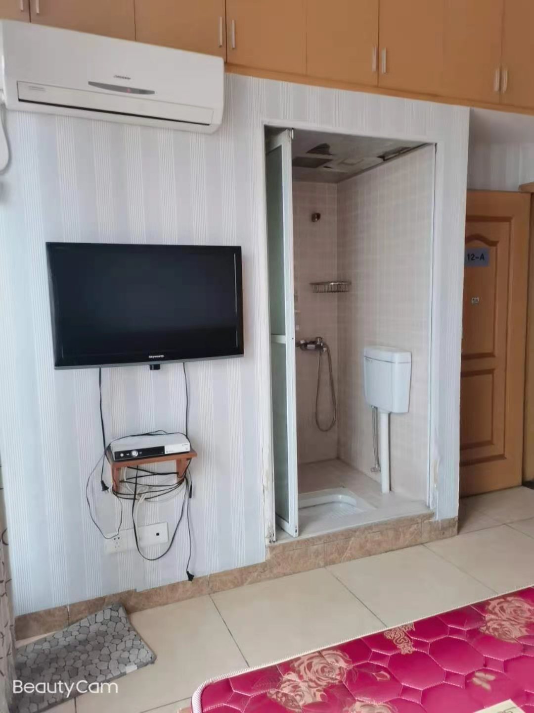 大汉精品建材城  3室2厅4卫    52.8万 大汉精品建材城  3室2厅4卫    52.8万阳台