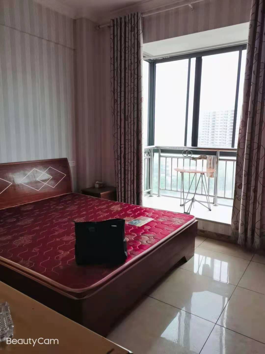 大汉精品建材城  3室2厅4卫    52.8万 大汉精品建材城  3室2厅4卫    52.8万卧室