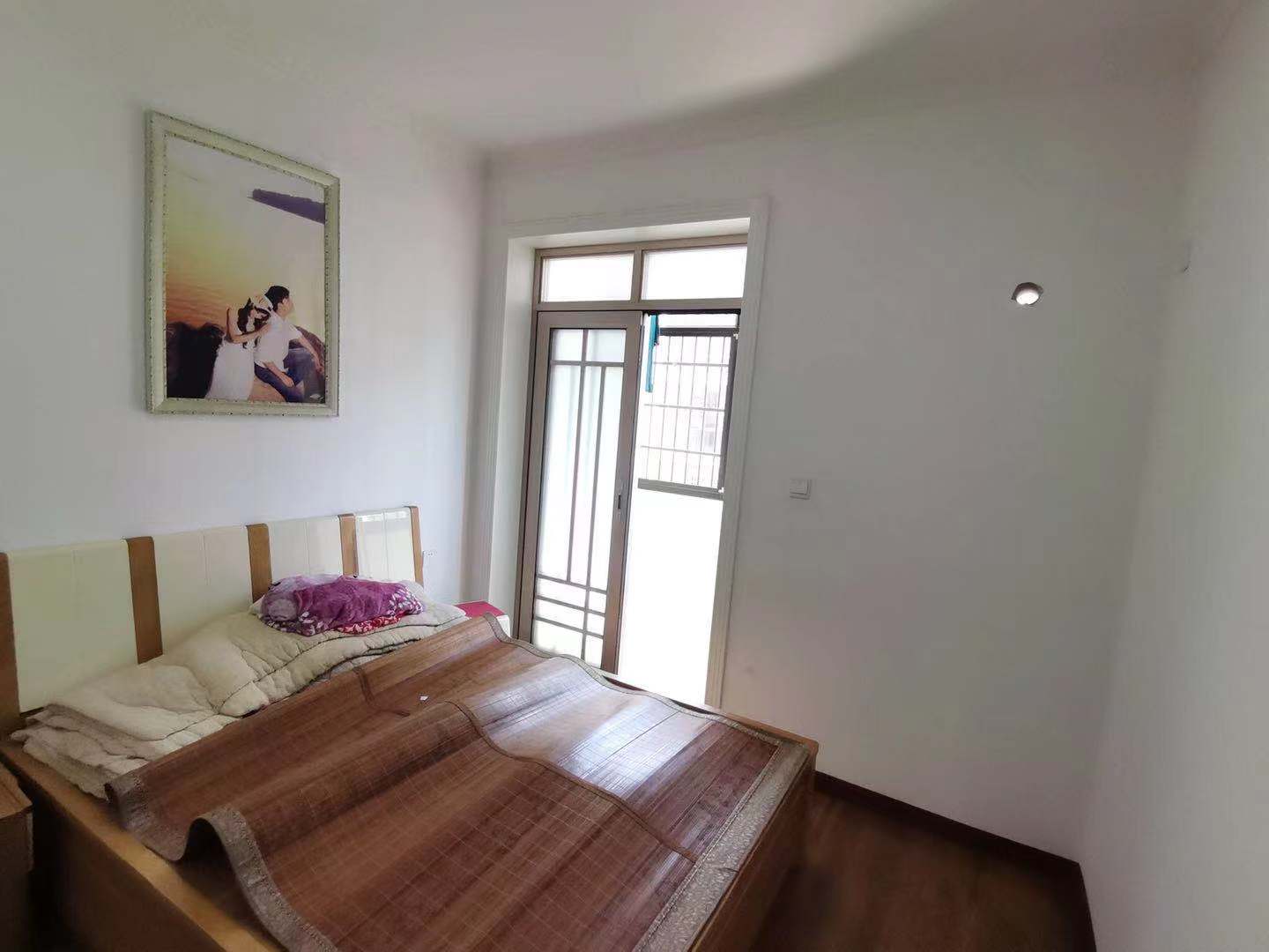 孙河九龙湾  4室2厅2卫    95.8万 孙河九龙湾  4室2厅2卫    95.8万卧室