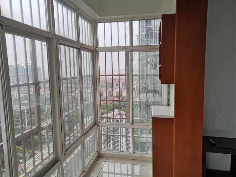 湖景花园 2室2厅1卫 2200.0元/月 湖景花园 2室2厅1卫 2200.0元/月室内图