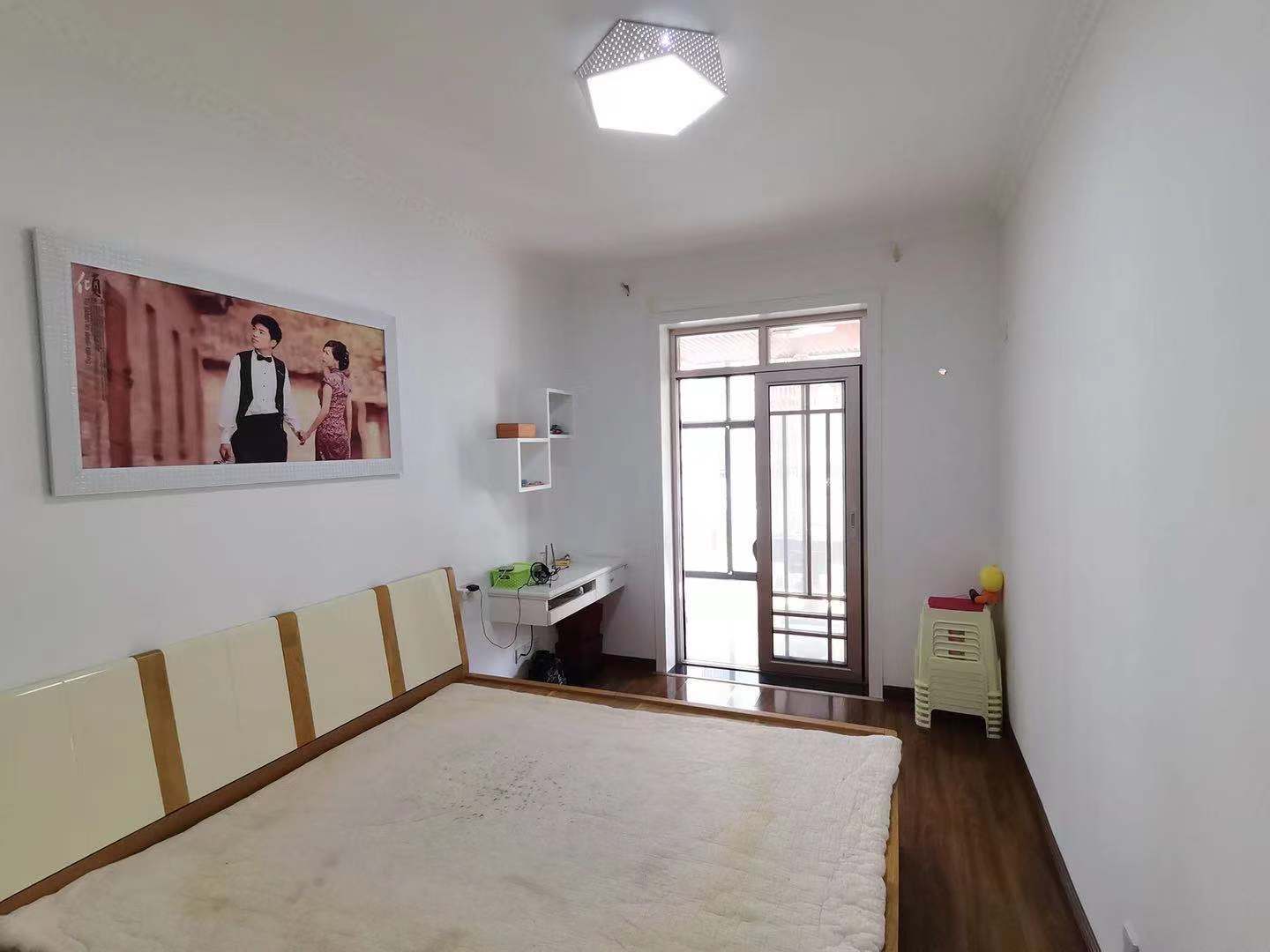 孙河九龙湾  4室2厅2卫    95.8万 孙河九龙湾  4室2厅2卫    95.8万卧室