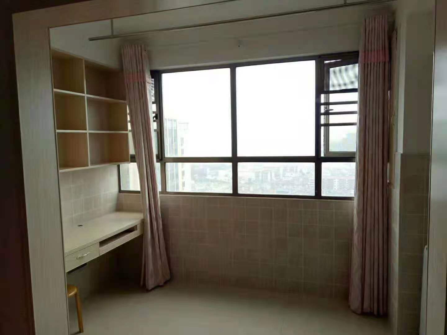 华圣巴陵尚品  1室1厅1卫   1800.00元/月室内图