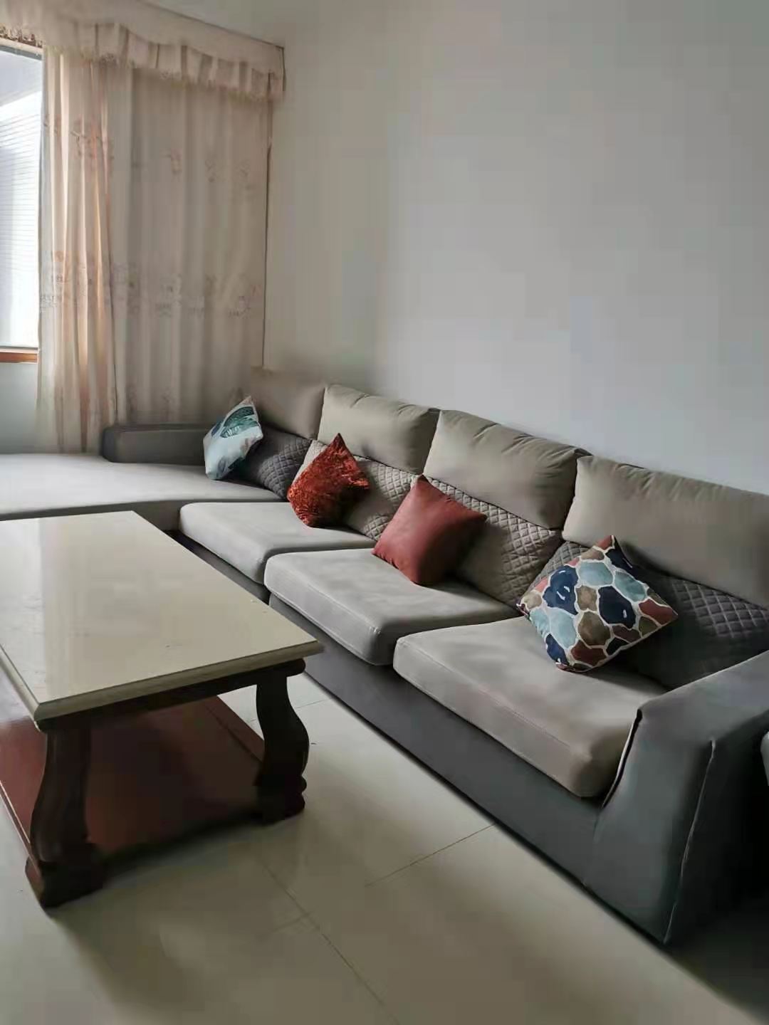 锦城嘉园 2室2厅1卫 1700.0元/月 锦城嘉园 2室2厅1卫 1700.0元/月室内图