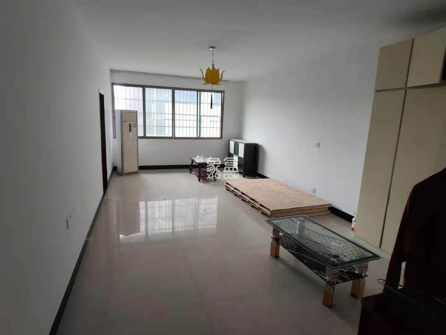 金星小区  3室2厅1卫    1350.0元/月 金星小区  3室2厅1卫    1350.0元/月室内图