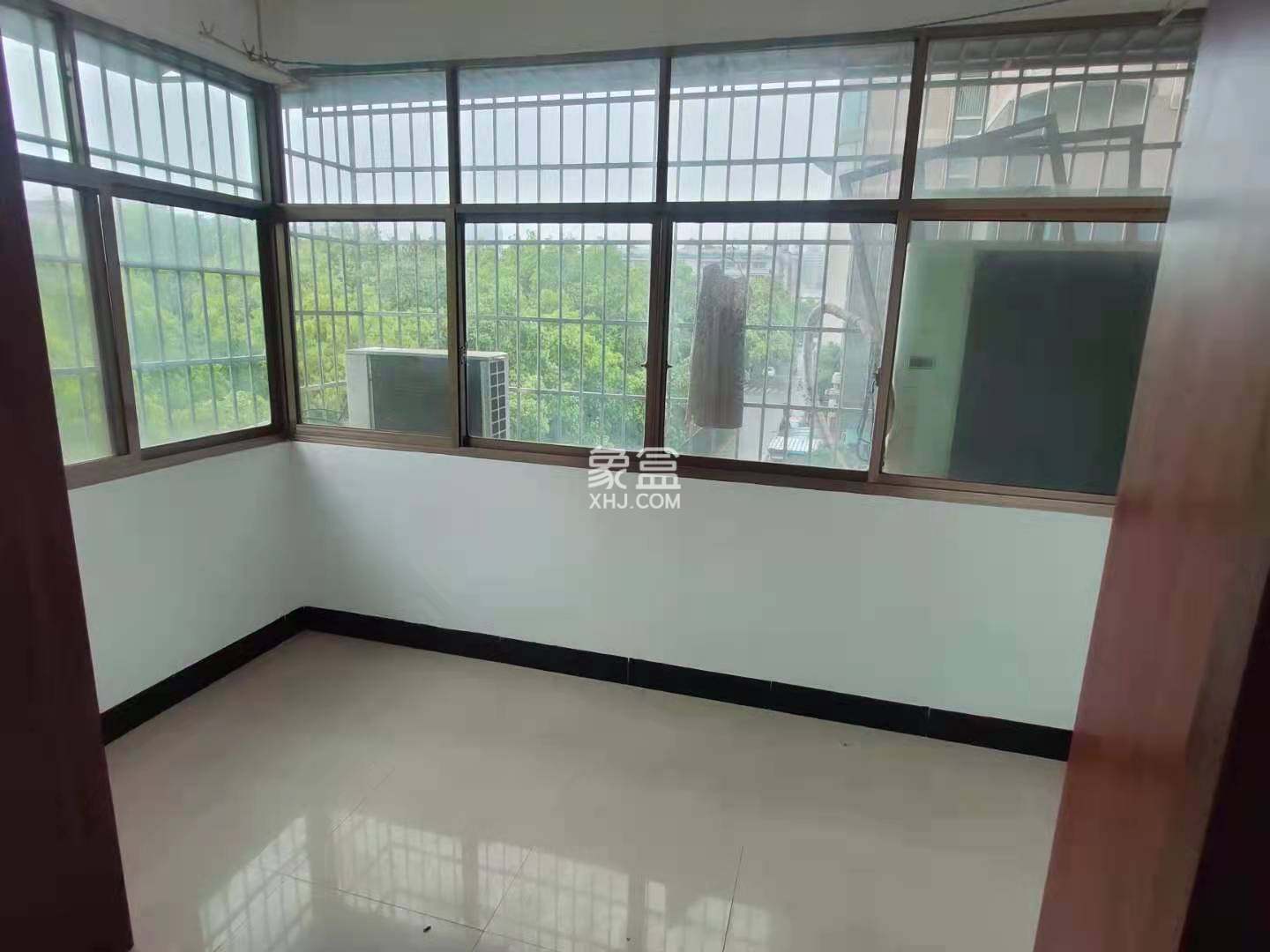 金星小区  3室2厅1卫    1350.0元/月 金星小区  3室2厅1卫    1350.0元/月室内图