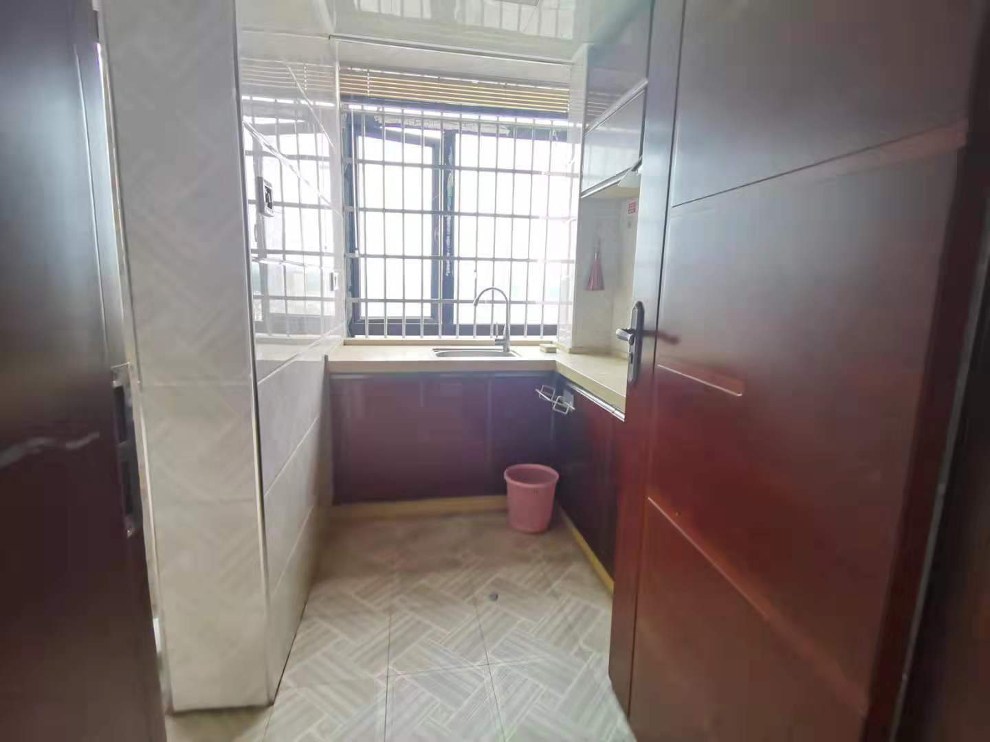 龙泰熙城 0室0厅0卫 900.0元/月 龙泰熙城 0室0厅0卫 900.0元/月室内图