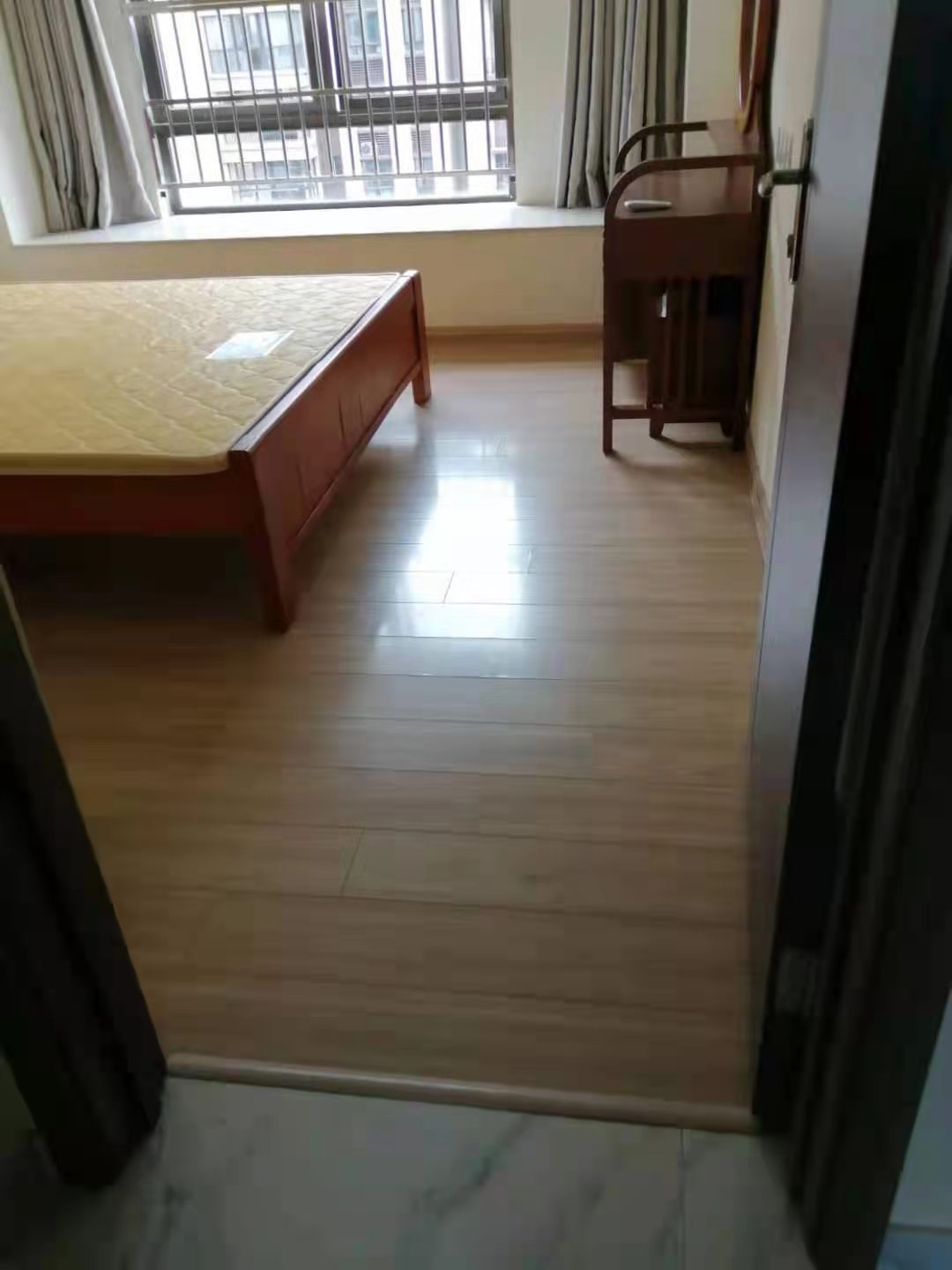 碧桂园公园壹号（凯怡茗苑）  3室2厅1卫    2000.0元/月室内图