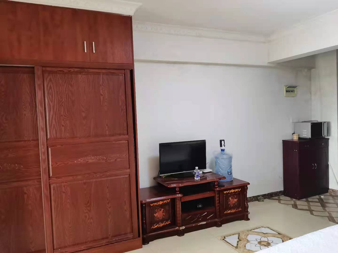 龙泰熙城 0室0厅0卫 900.0元/月 龙泰熙城 0室0厅0卫 900.0元/月室内图