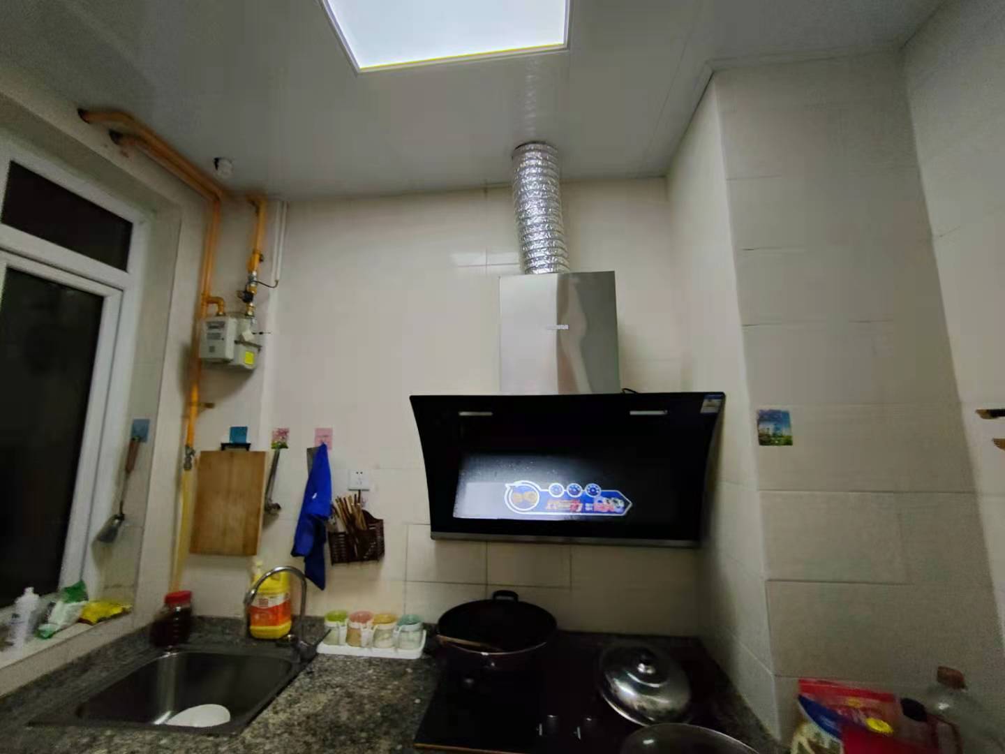 南湖春天 2室2厅1卫 1700.0元/月 南湖春天 2室2厅1卫 1700.0元/月室内图