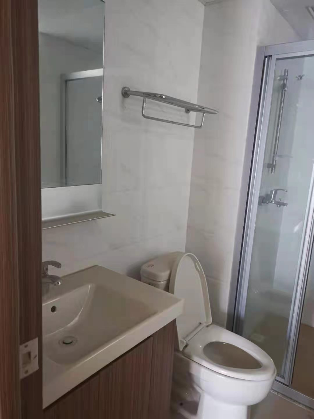 华耀碧桂园十里江湾观澜  3室2厅2卫    2800.0元/月 华耀碧桂园十里江湾观澜  3室2厅2卫    2800.0元/月室内图