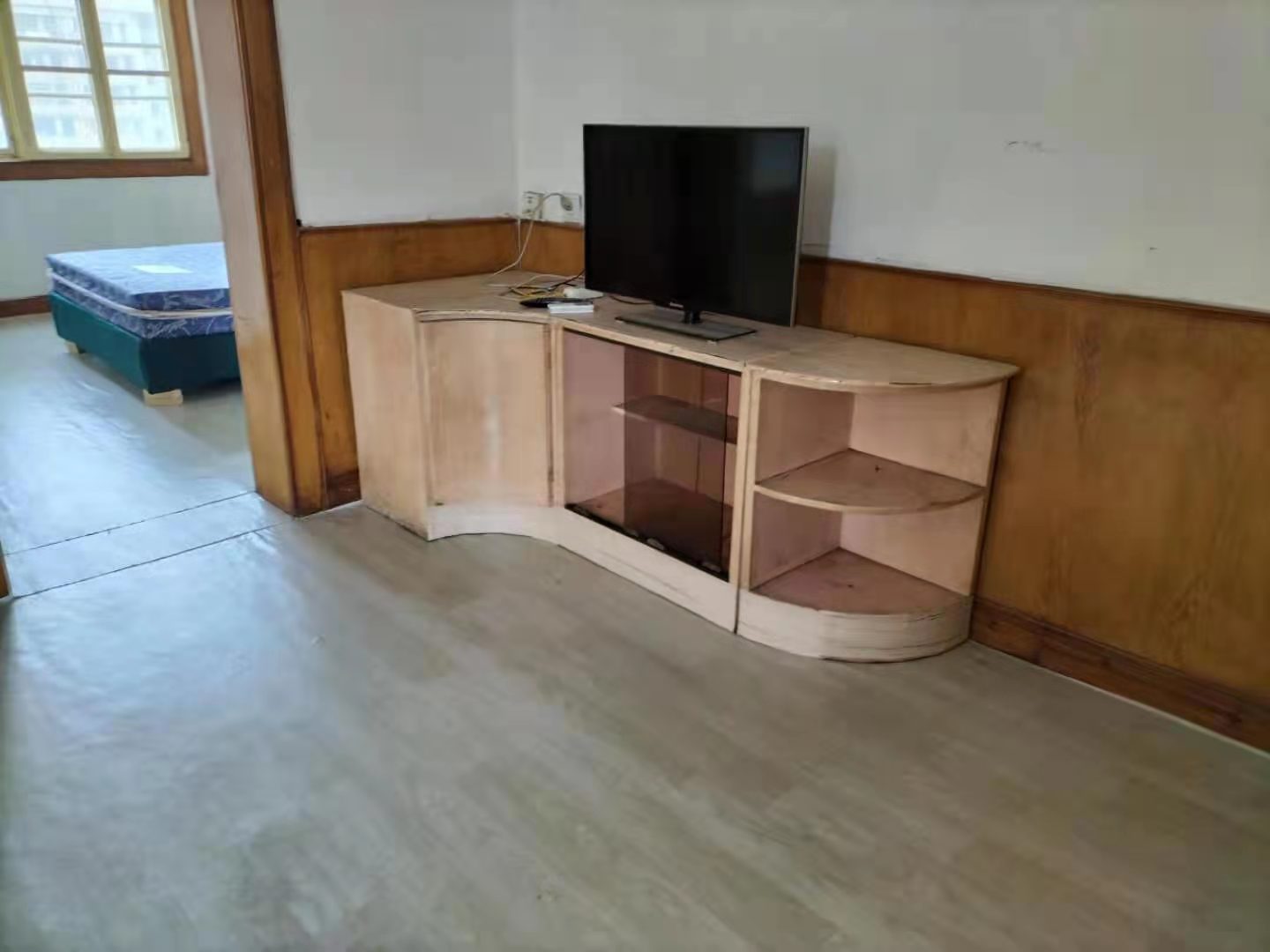 三医院宿舍 2室2厅1卫 800.0元/月 三医院宿舍 2室2厅1卫 800.0元/月室内图