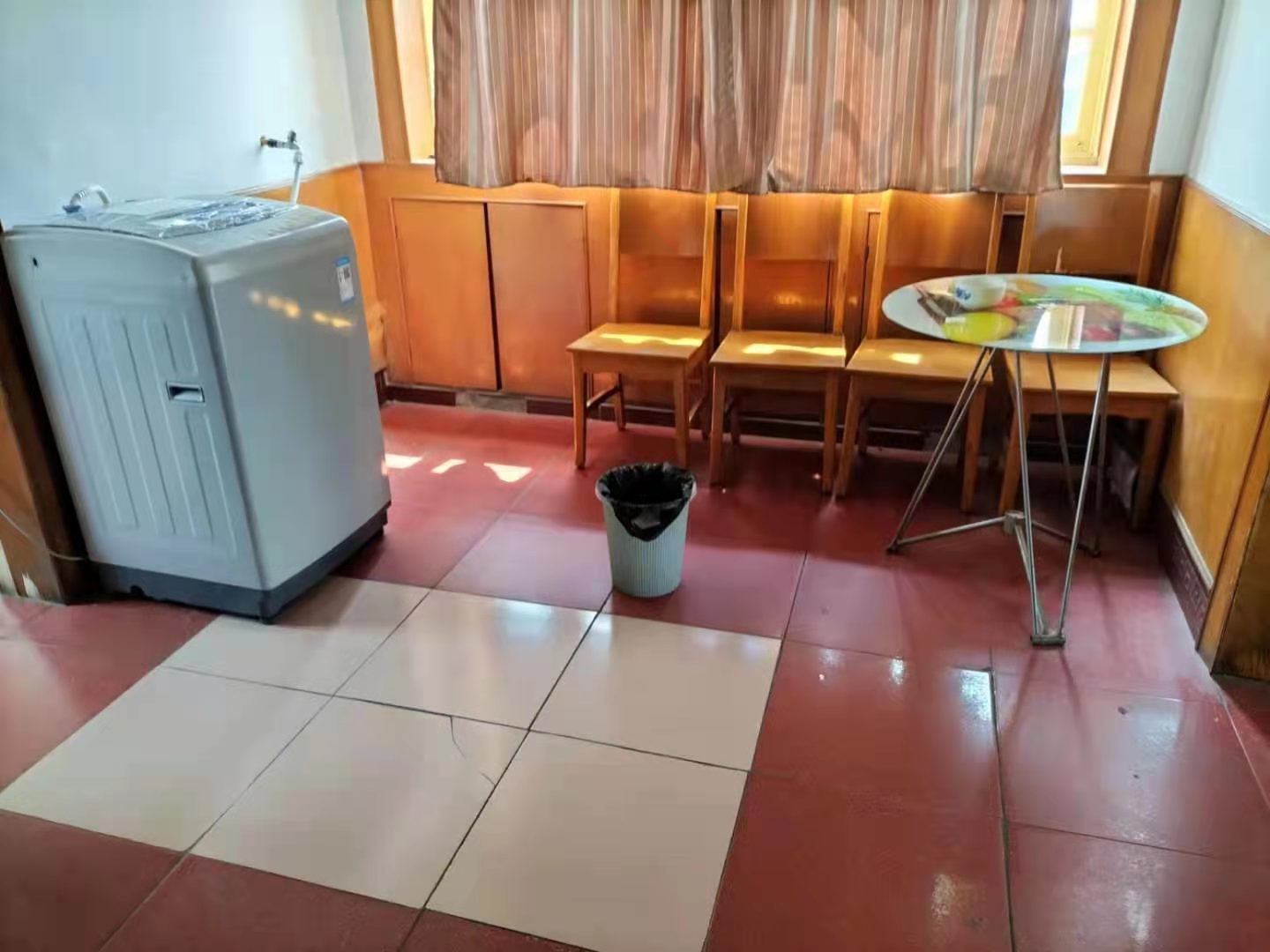 三医院宿舍 2室2厅1卫 800.0元/月 三医院宿舍 2室2厅1卫 800.0元/月户型图