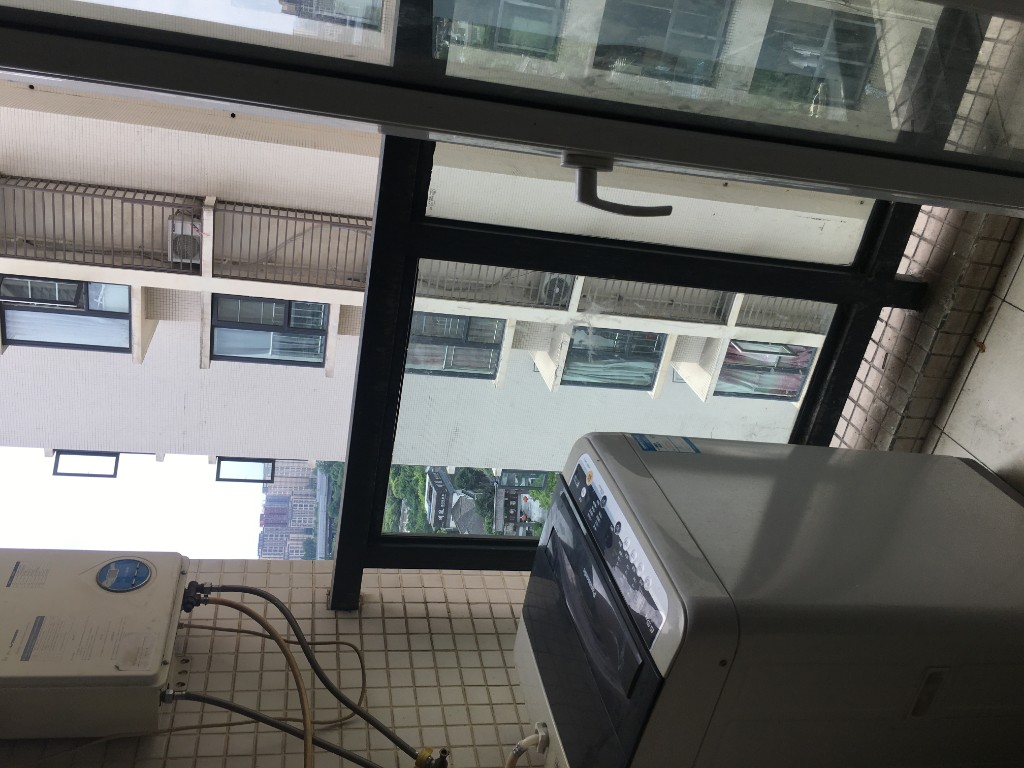 清水苑  2室1厅1卫    2000.0元/月 清水苑  2室1厅1卫    2000.0元/月室内图