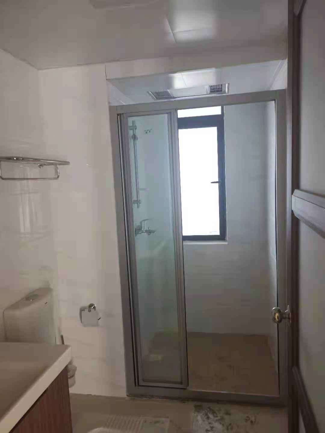 华耀碧桂园十里江湾观澜  3室2厅2卫    2800.0元/月 华耀碧桂园十里江湾观澜  3室2厅2卫    2800.0元/月室内图