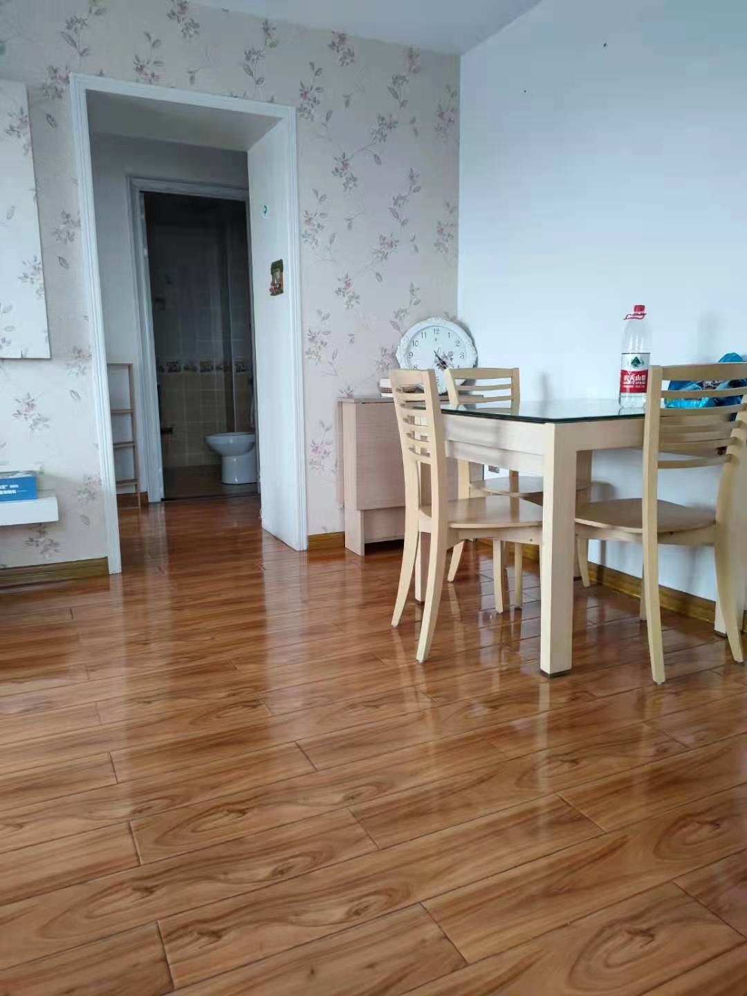 巴陵壹号 1室1厅1卫 1480.0元/月 巴陵壹号 1室1厅1卫 1480.0元/月室内图