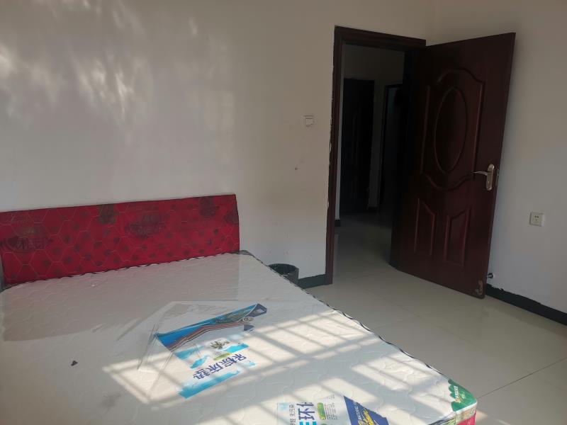 竹山社区散盘 2室1厅1卫 650.00元/月 竹山社区散盘 2室1厅1卫 650.00元/月室内图