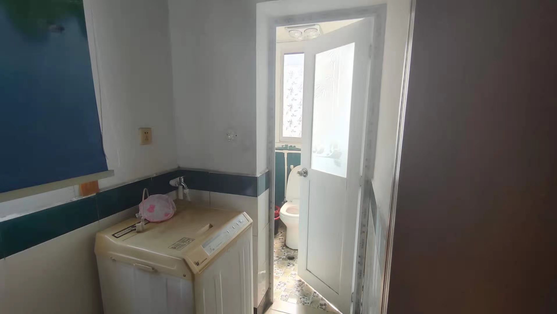 私房(桃源县所有)  3室2厅3卫    120.0万 私房(桃源县所有)  3室2厅3卫    120.0万小区图