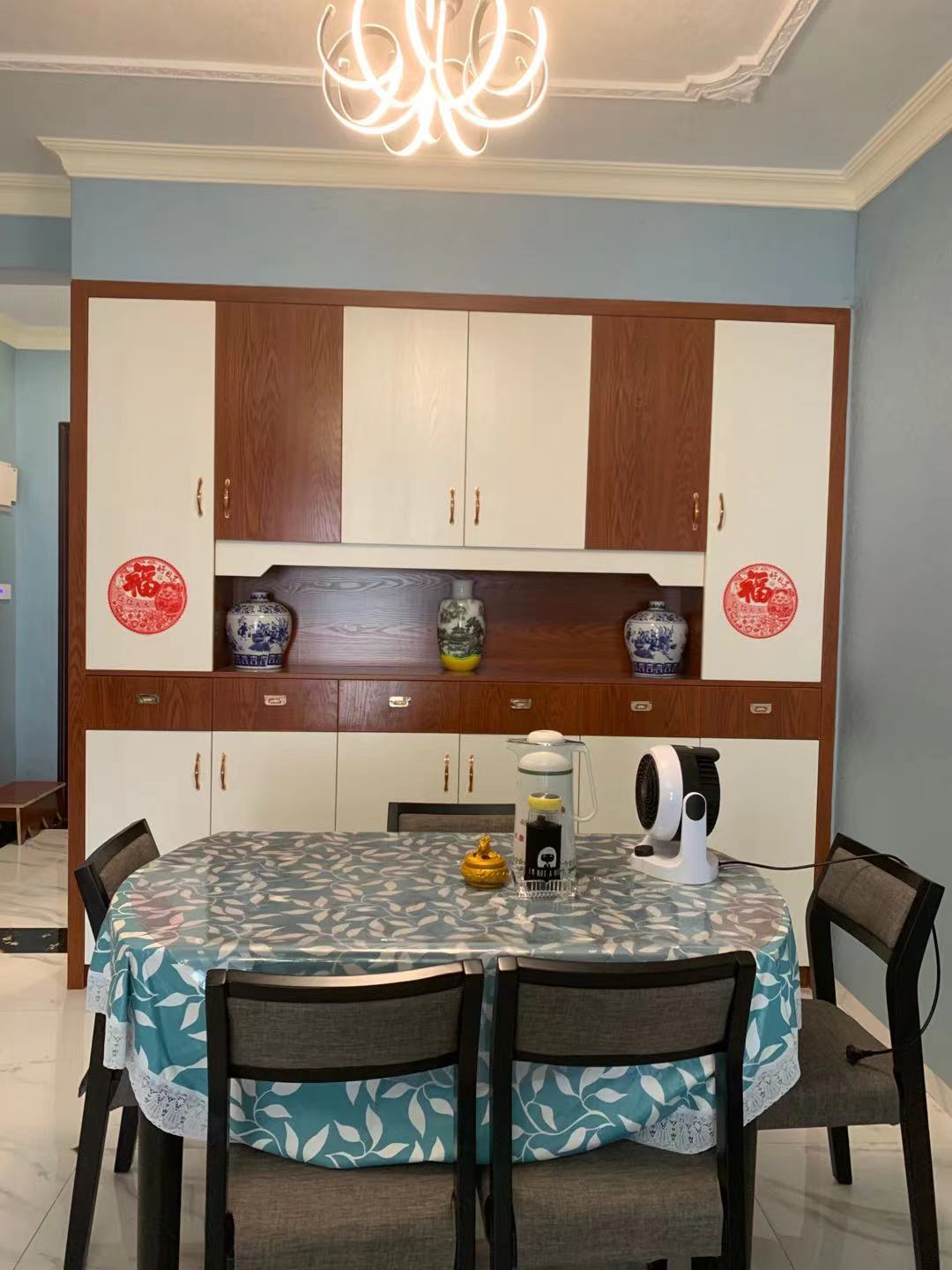 华耀碧桂园十里江湾观澜  3室2厅2卫    2700.0元/月 华耀碧桂园十里江湾观澜  3室2厅2卫    2700.0元/月室内图