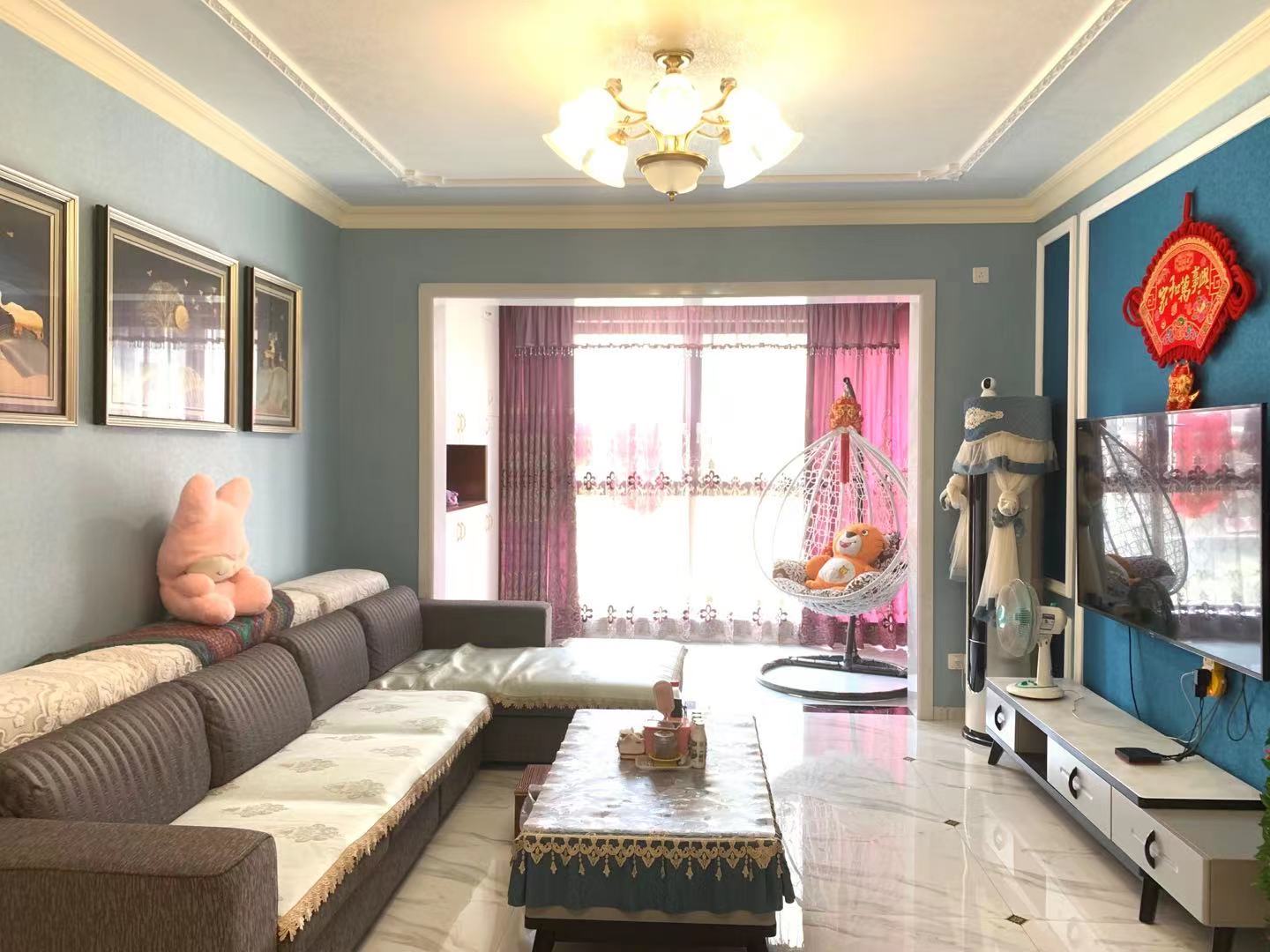 华耀碧桂园十里江湾观澜  3室2厅2卫    2700.0元/月 华耀碧桂园十里江湾观澜  3室2厅2卫    2700.0元/月室内图