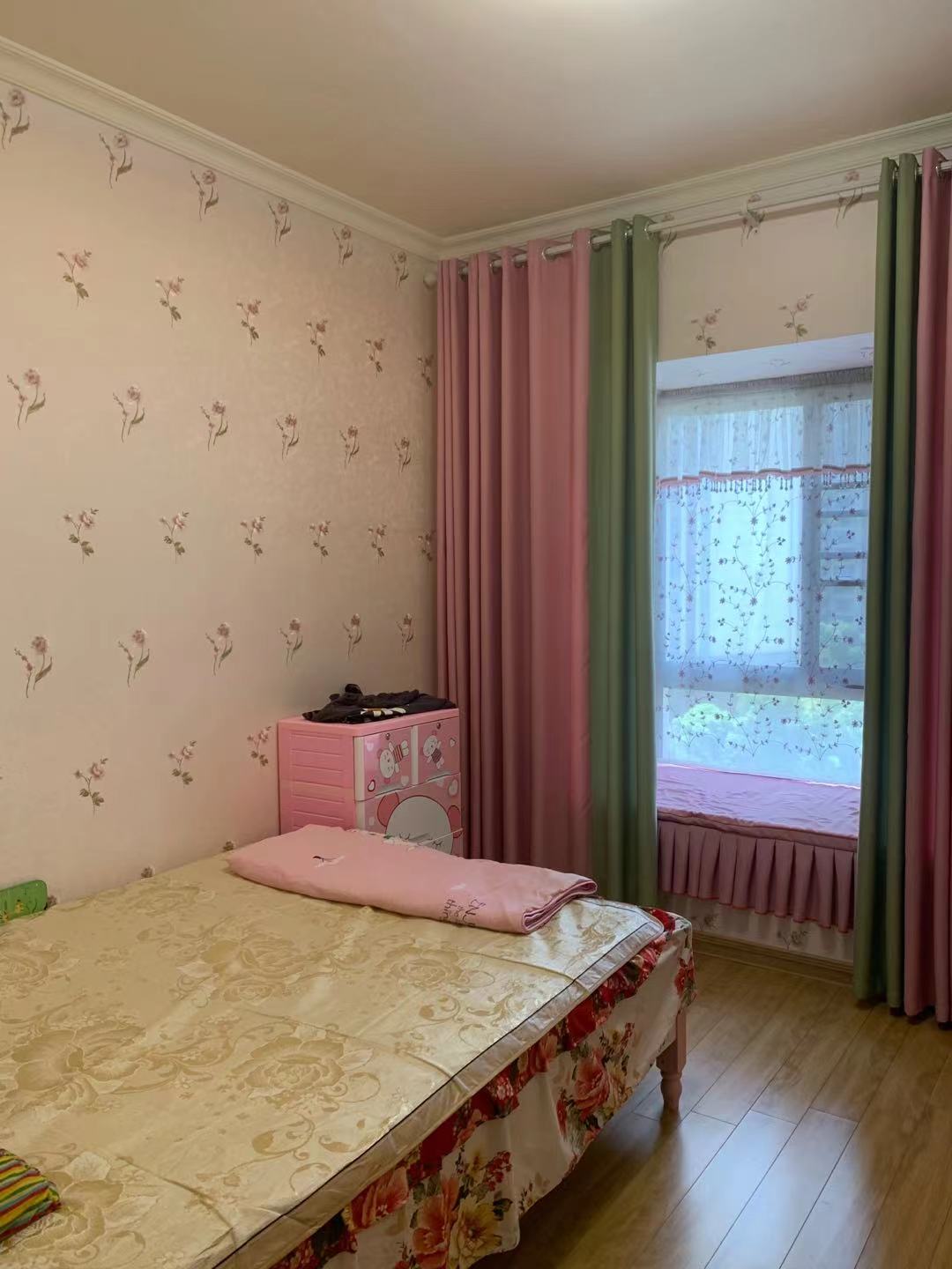 华耀碧桂园十里江湾观澜  3室2厅2卫    2700.0元/月 华耀碧桂园十里江湾观澜  3室2厅2卫    2700.0元/月室内图